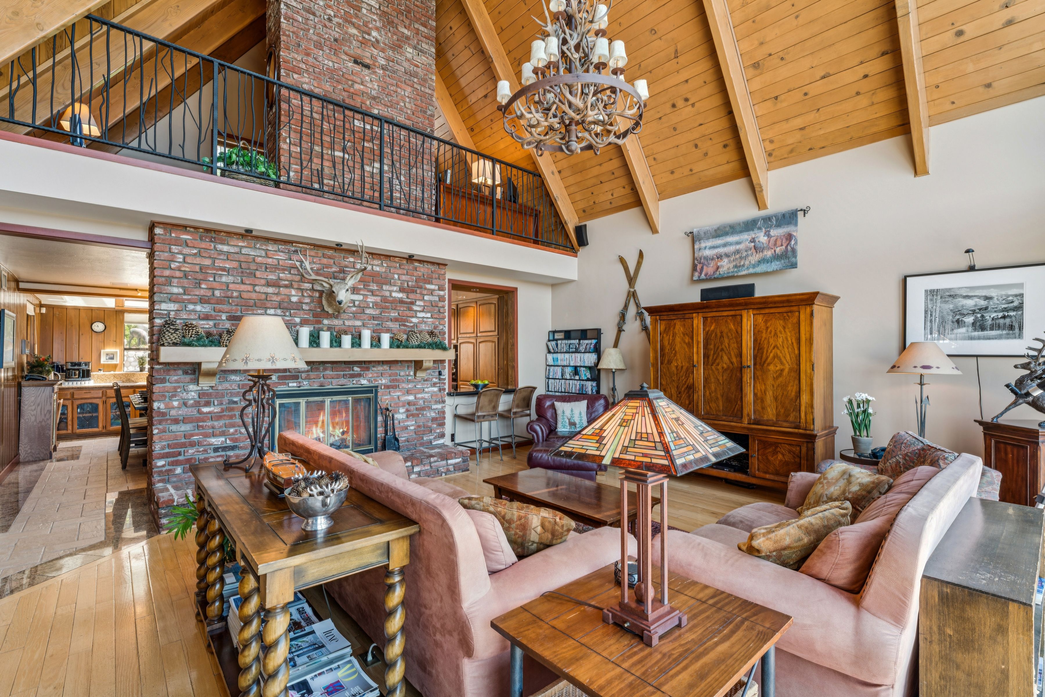  1369 Yellowstone Drive, Lake Arrowhead, CA 92352 - 物件實景