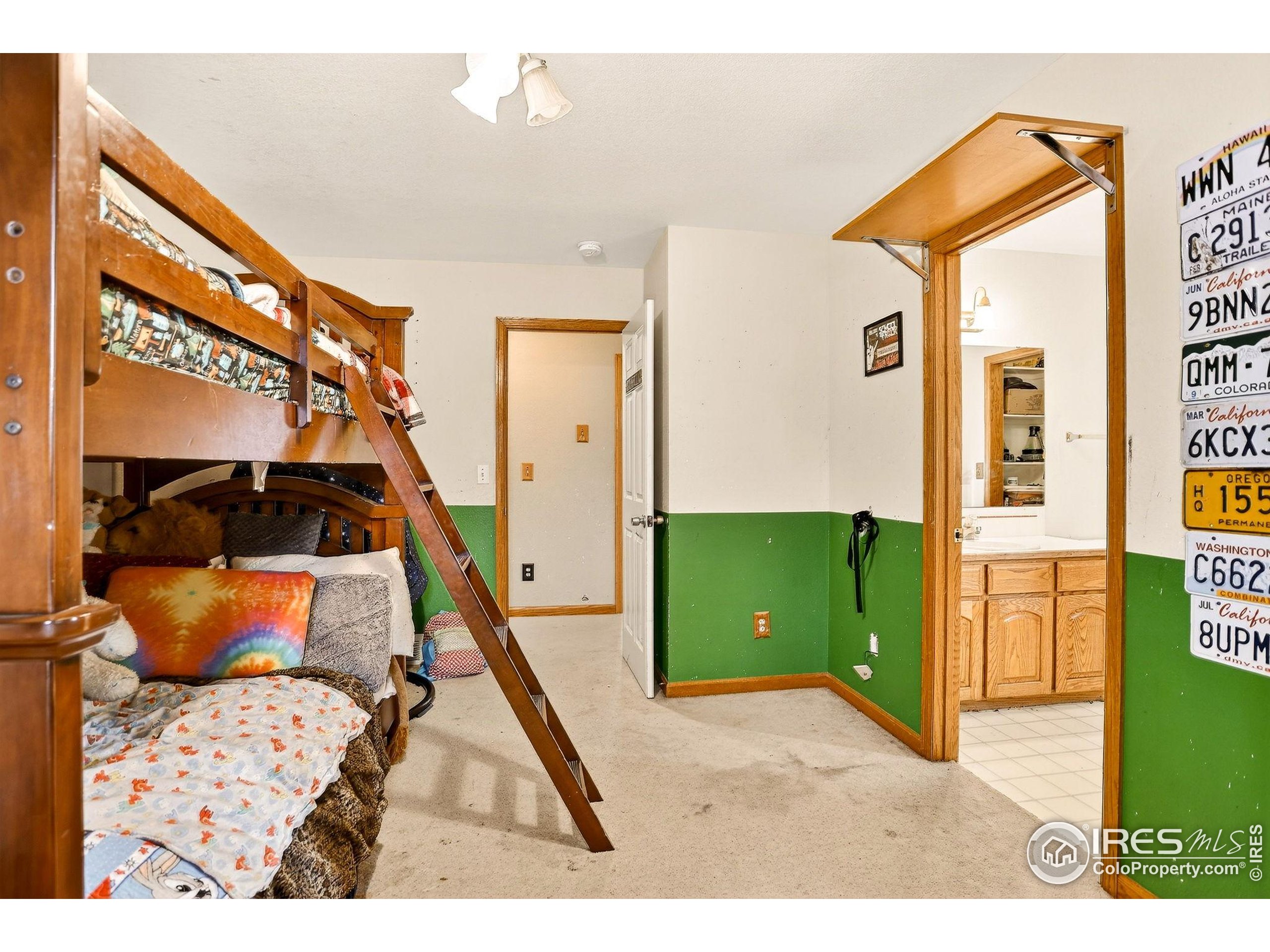 Loveland, Colorado, 80538, United States, 4 Bedrooms Bedrooms, ,4 BathroomsBathrooms,Residential,For Sale,1992882