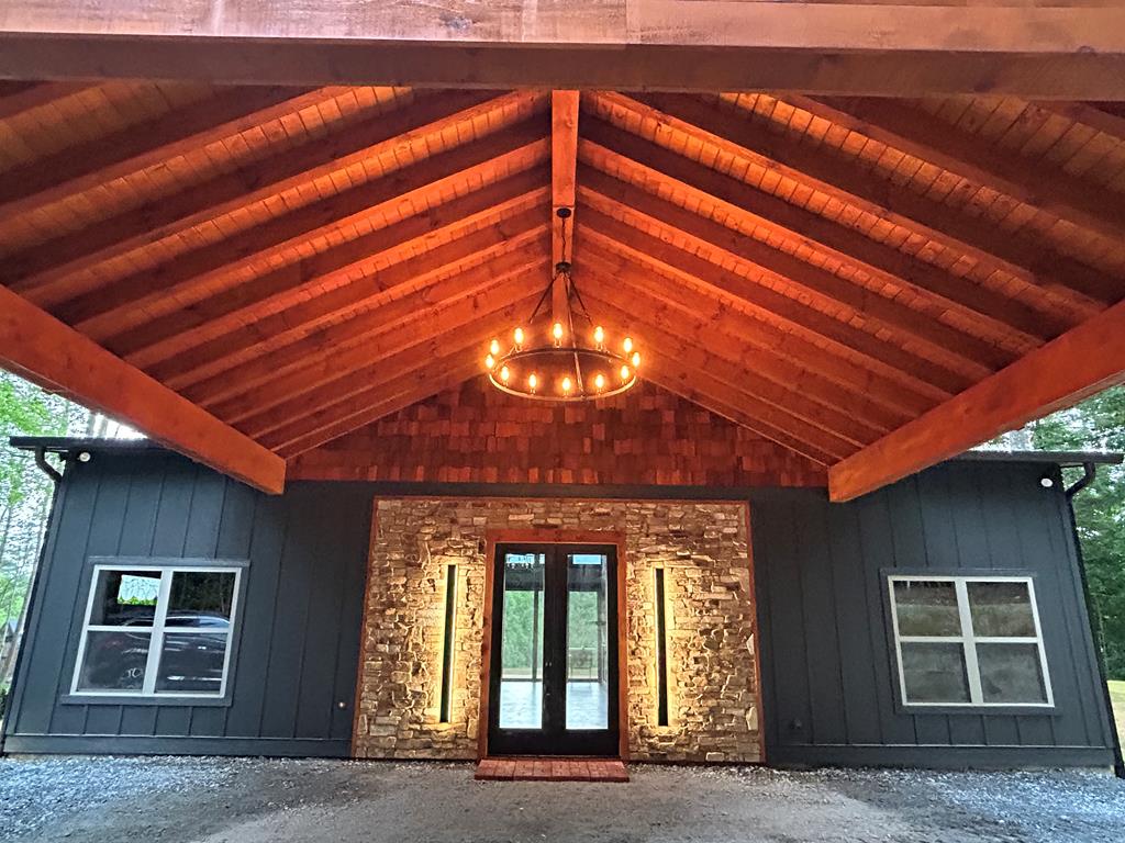 Mineral Bluff, Georgia, 30559, United States, 3 Bedrooms Bedrooms, ,3 BathroomsBathrooms,Residential,For Sale,2007594