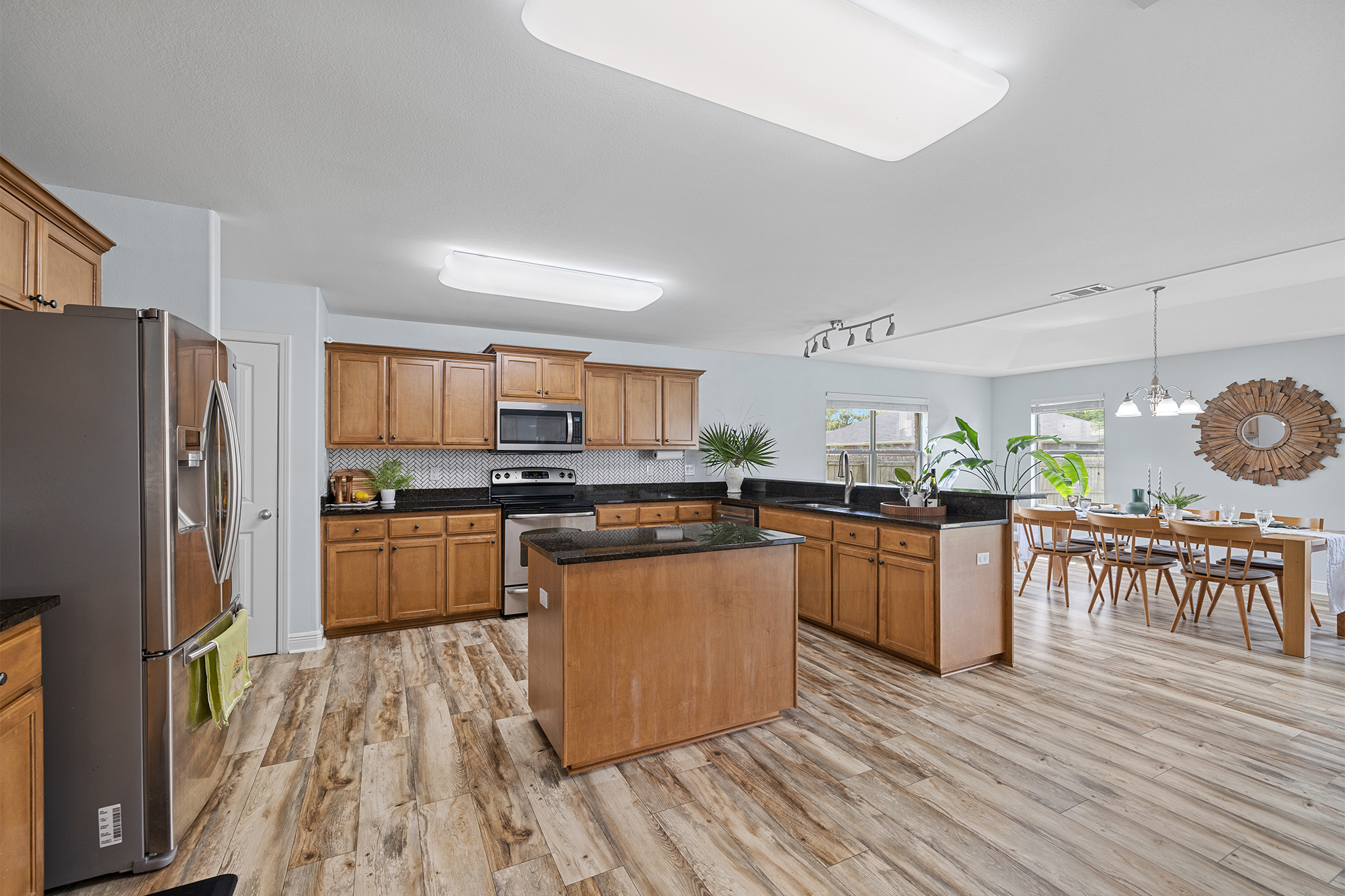  Spacious Craftsman in Summerset Estates - 物件實景