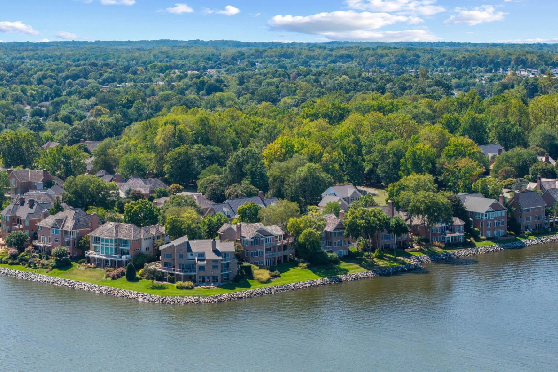  720 South River Landing Road, Edgewater, MD, 21037 - 物件實景