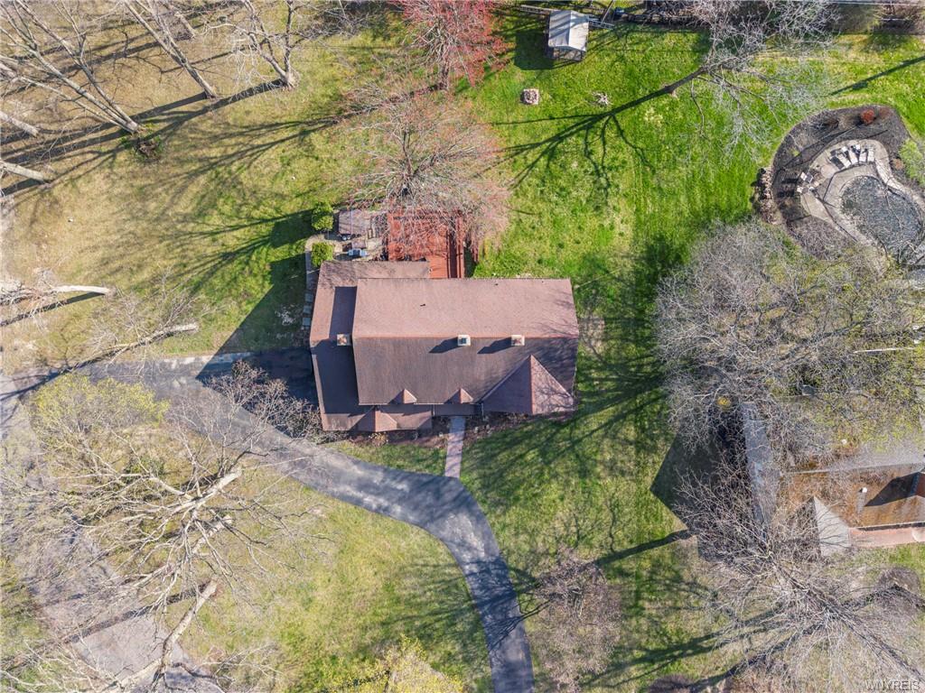 Lewiston, New York, 14092, United States, 5 Bedrooms Bedrooms, ,3 BathroomsBathrooms,Residential,For Sale,1849954