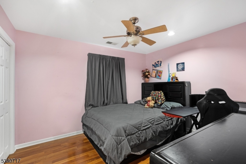 Bernards Twp., New Jersey, 07920, United States, 5 Bedrooms Bedrooms, ,4 BathroomsBathrooms,Residential,For Sale,1933609