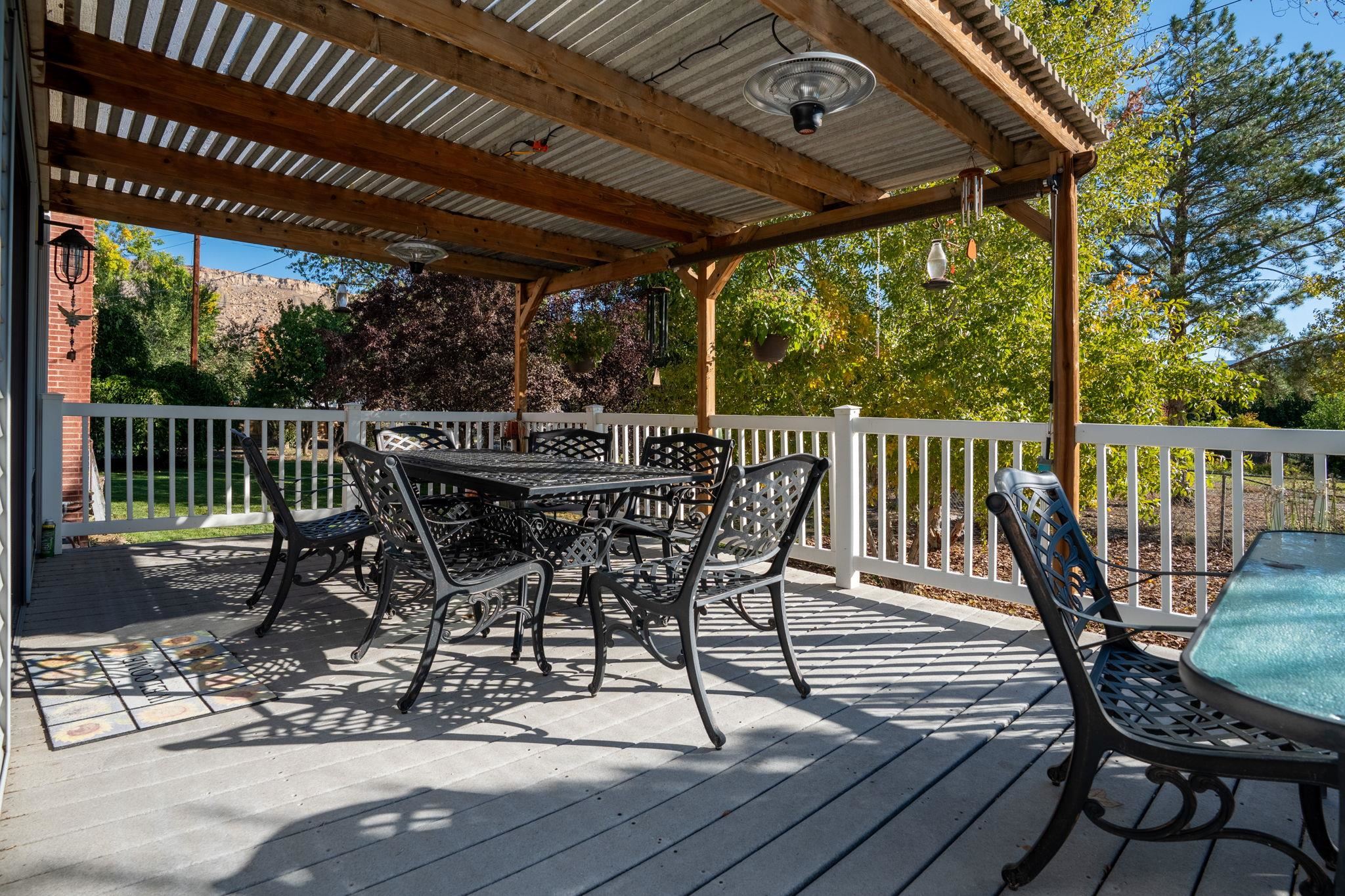 Palisade, Colorado, 81526, United States, 5 Bedrooms Bedrooms, ,6 BathroomsBathrooms,Residential,For Sale,2007514