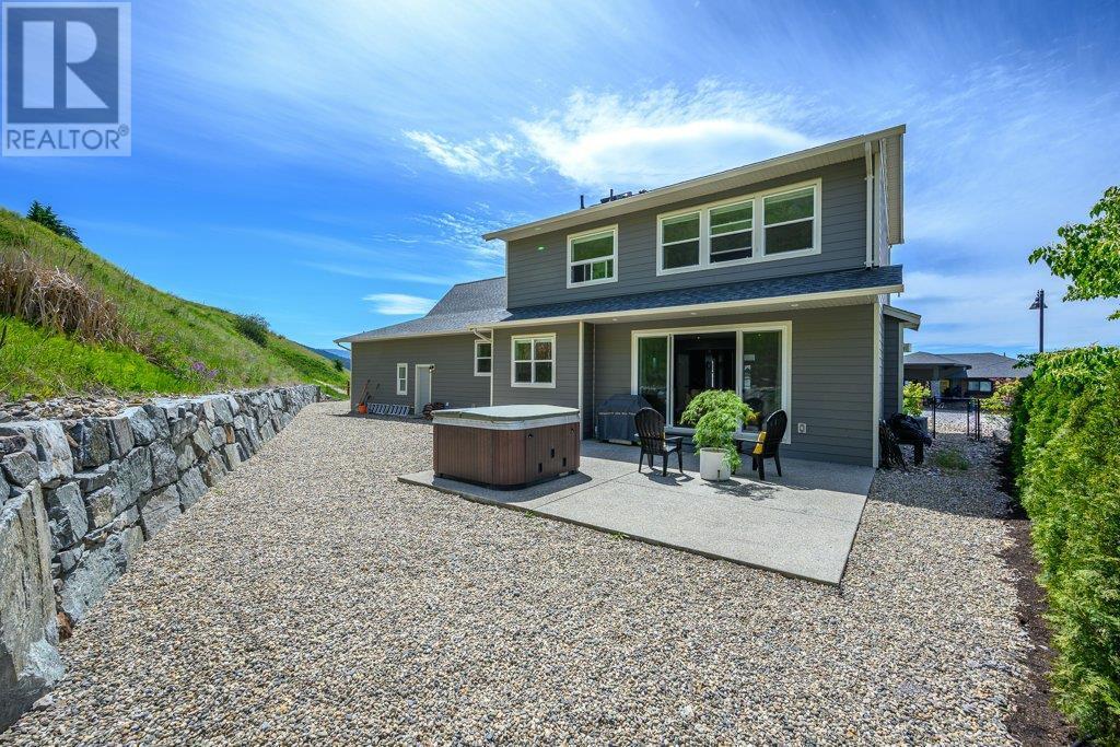 VERNON, British Columbia, V1B 0A3, CA, 4 Bedrooms Bedrooms, ,2 BathroomsBathrooms,Residential,For Sale,1907327