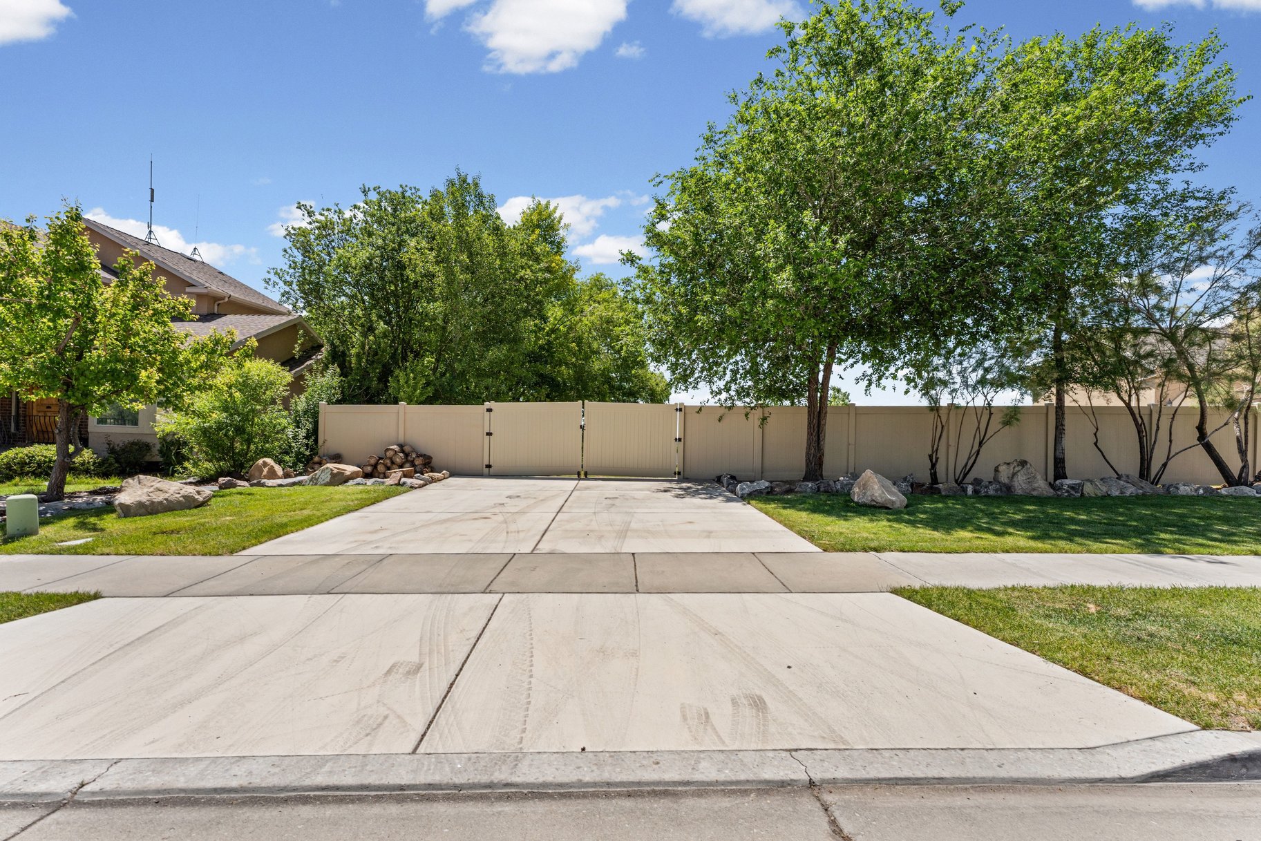  Incredible Cedar Hills Lot with Panoramic Utah Valley and Utah Lake Views - 物件實景