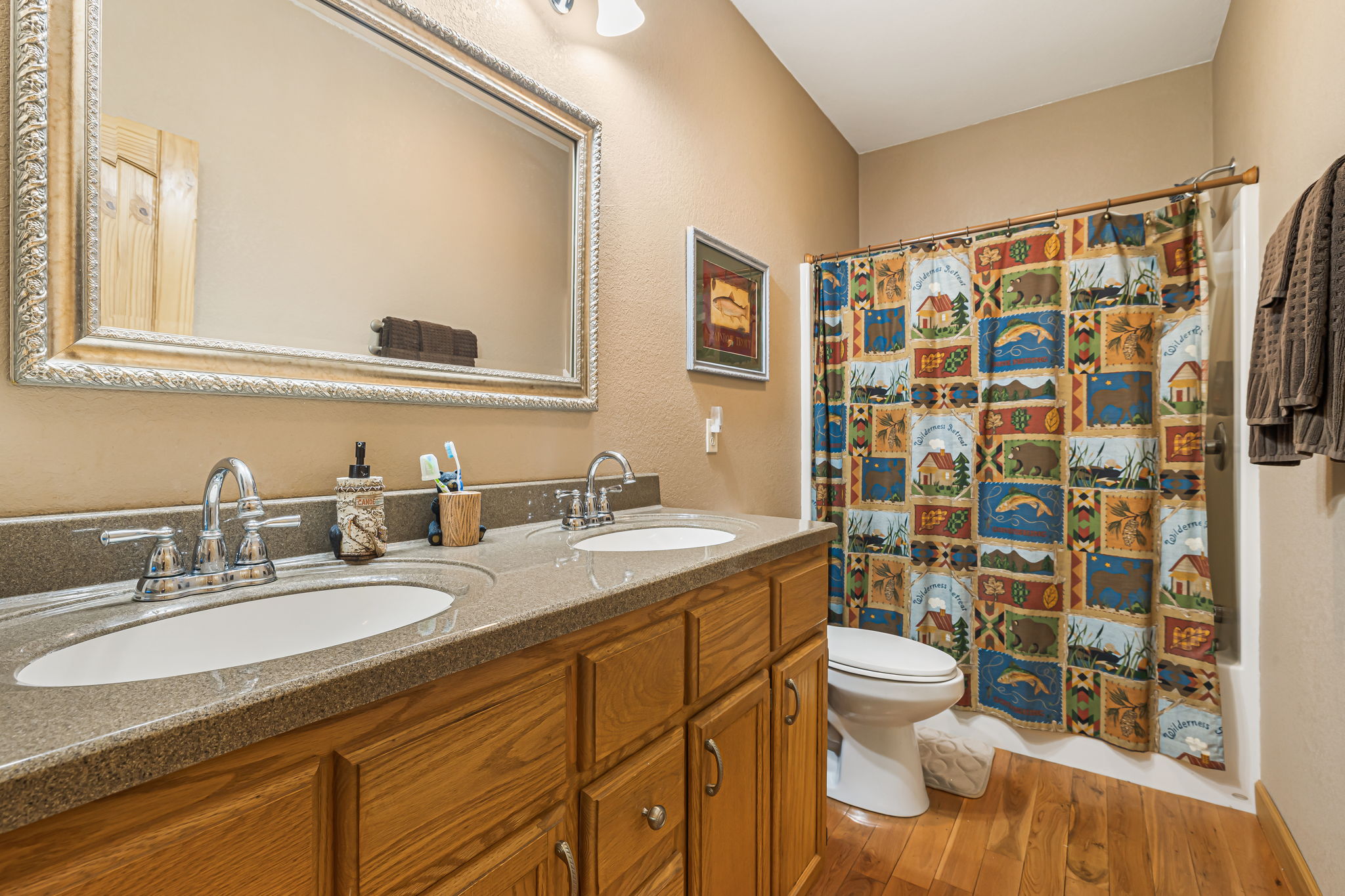 Burnsville, North Carolina, 28714, United States, 2 Bedrooms Bedrooms, ,Residential,For Sale,1931797