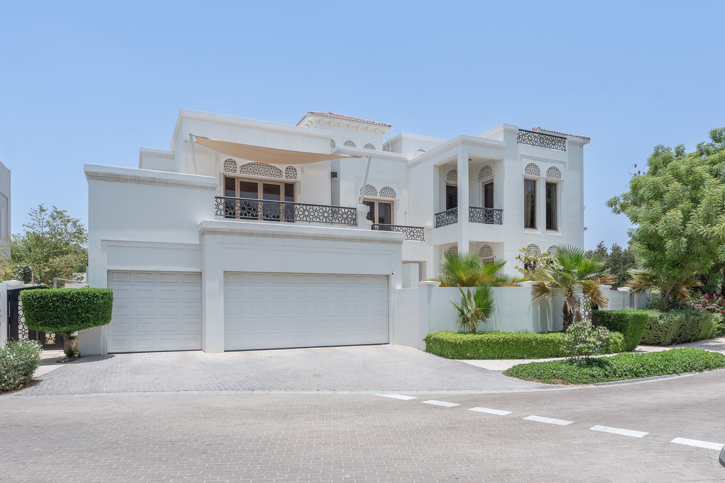  Opulent Corner Villa in Al Barari - 物件實景