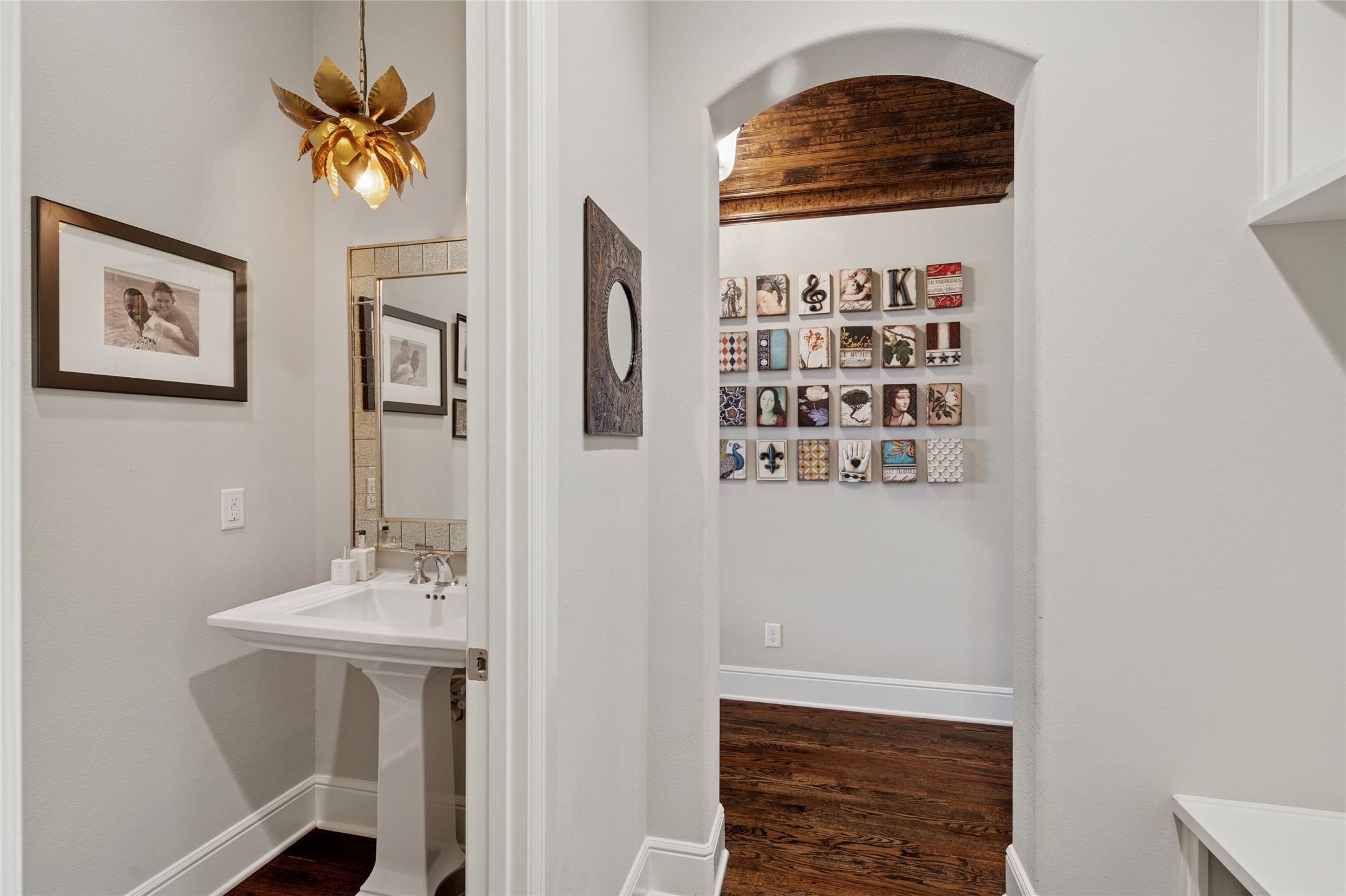 Fort Worth, Texas, 76109, United States, 5 Bedrooms Bedrooms, ,5 BathroomsBathrooms,Residential,For Sale,1866659