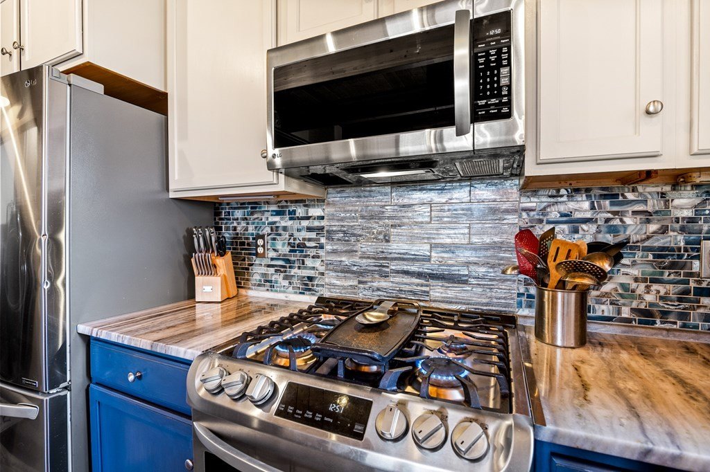 McCall, Idaho, 83638, United States, 3 Bedrooms Bedrooms, ,2 BathroomsBathrooms,Residential,For Sale,1976759