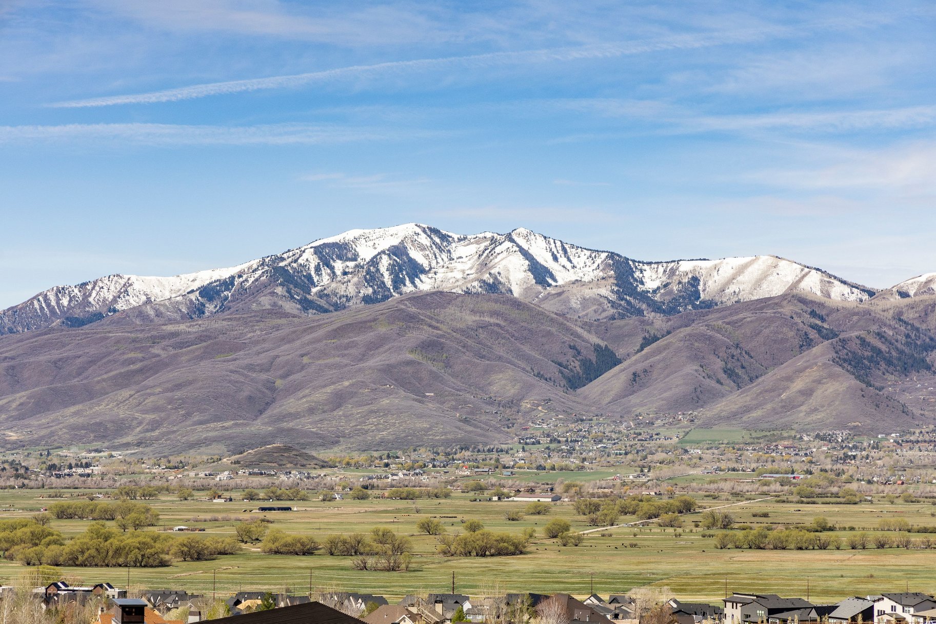  Upgraded Luxury Living with Panoramic Mountain Views - 物件實景