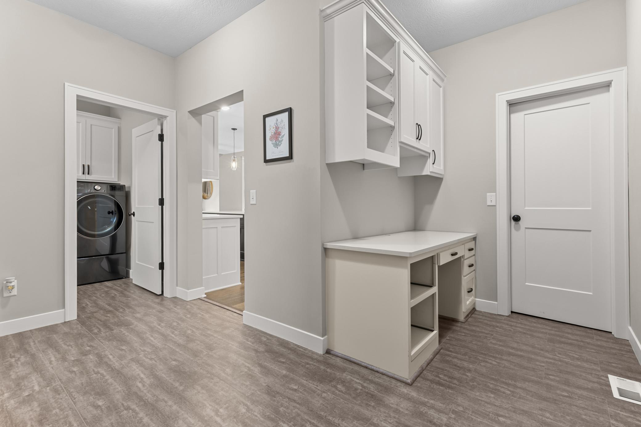 Dayton, Minnesota, 55327, United States, 5 Bedrooms Bedrooms, ,3 BathroomsBathrooms,Residential,For Sale,2001917