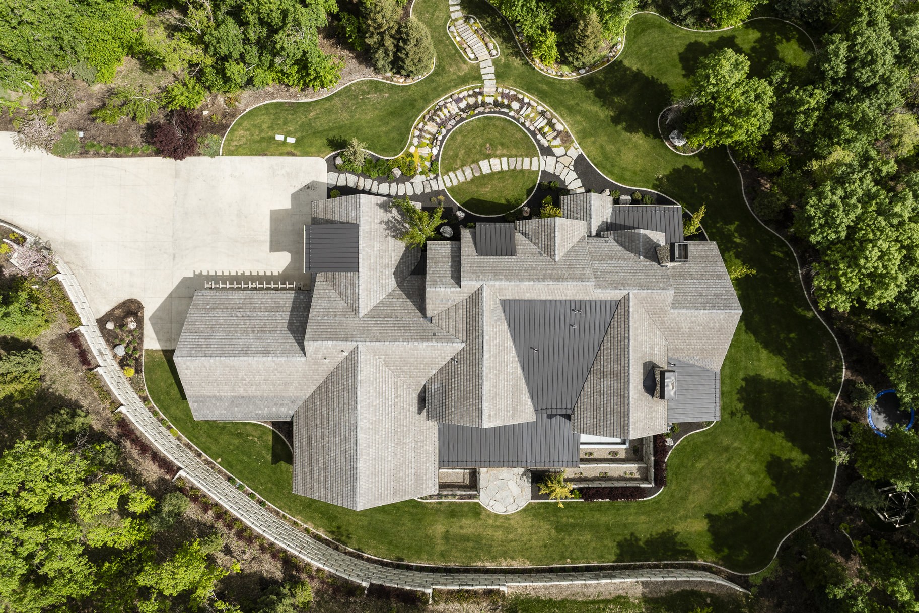  Stunning Woodland Hills Estate - 物件實景