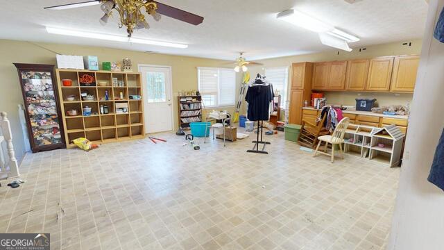 Powder Springs, Georgia, 30127, United States, 5 Bedrooms Bedrooms, ,3 BathroomsBathrooms,Residential,For Sale,1915956