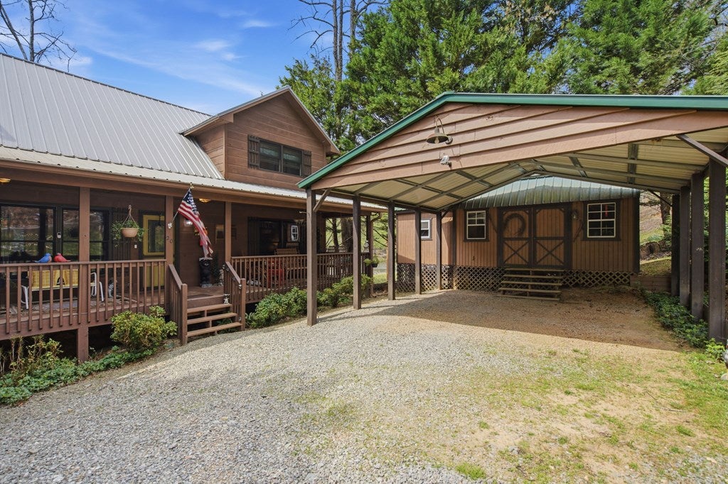 Ellijay, Georgia, 30540, United States, 3 Bedrooms Bedrooms, ,3 BathroomsBathrooms,Residential,For Sale,2034998