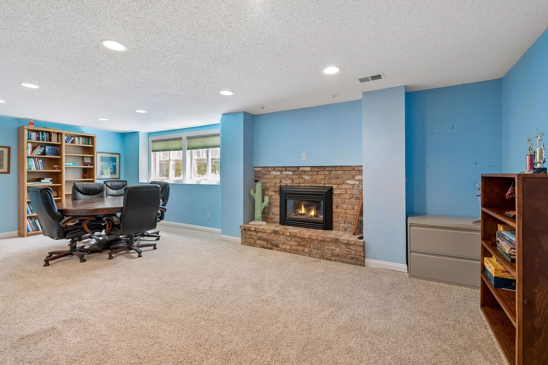  Turnkey Comfort In Prime Bloomington - 物件實景