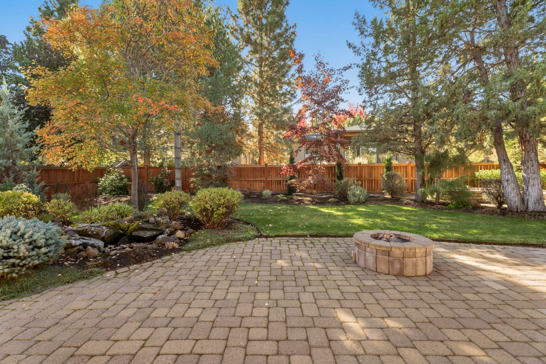  861 NW Yosemite Drive Bend, OR 97703 - 物件實景