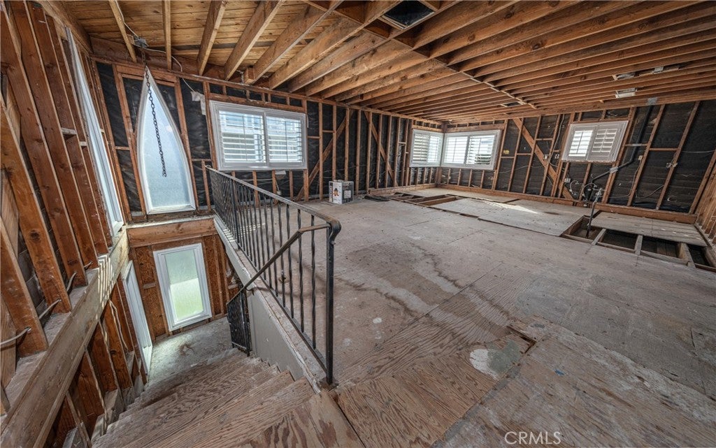 Newport Beach, California, 92663, United States, 3 Bedrooms Bedrooms, ,2 BathroomsBathrooms,Residential,For Sale,2001553