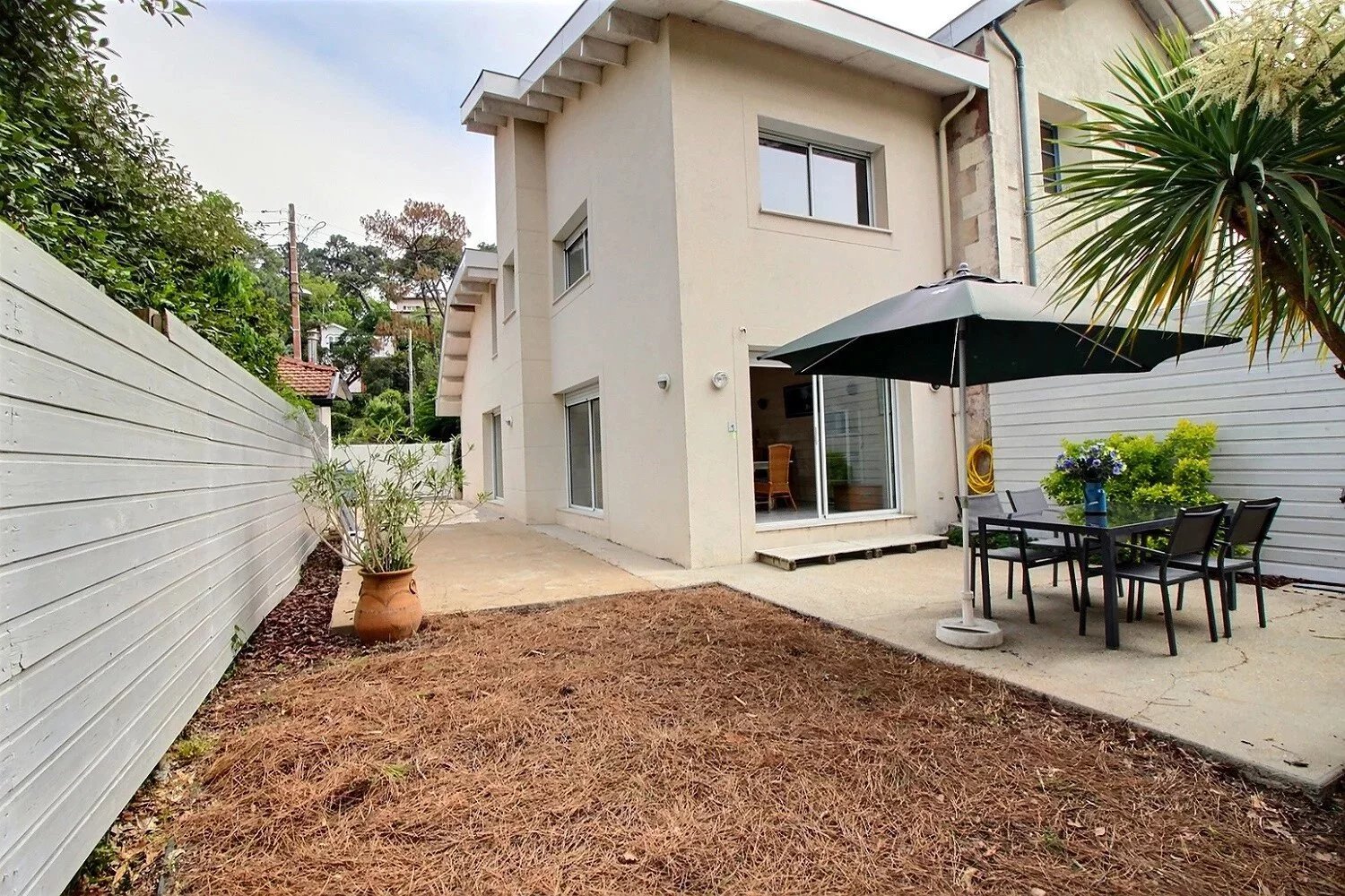 Arcachon, New Aquitaine, 33120, FR, 3 Bedrooms Bedrooms, ,1 BathroomBathrooms,Residential,For Sale,1352123