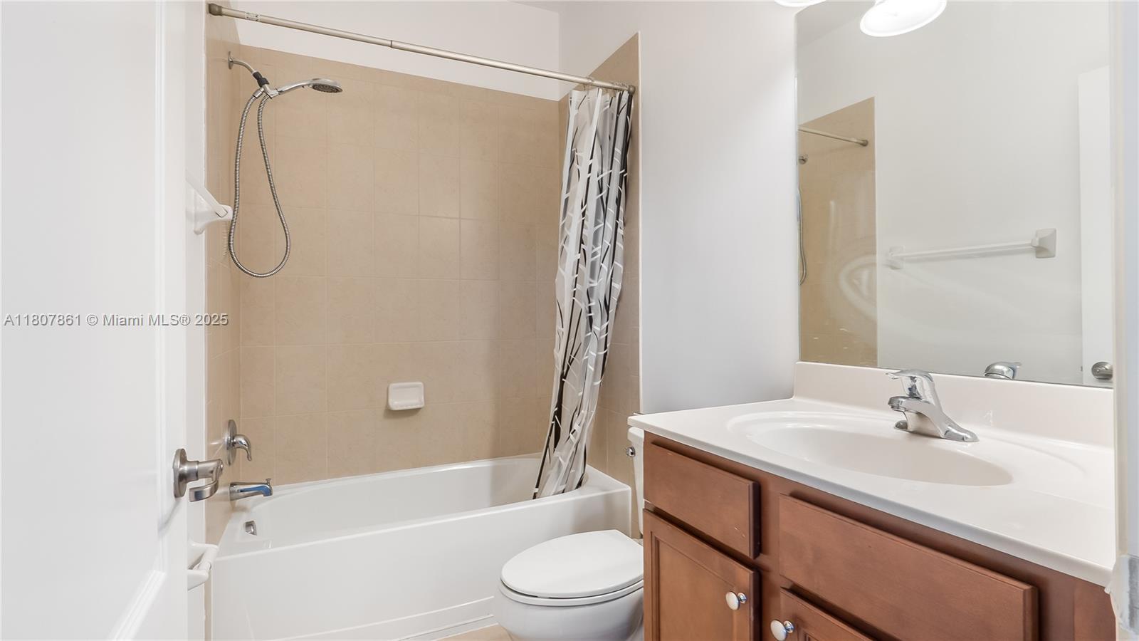 Parkland, Florida, 33076, United States, 4 Bedrooms Bedrooms, ,4 BathroomsBathrooms,Residential,For Sale,1916857