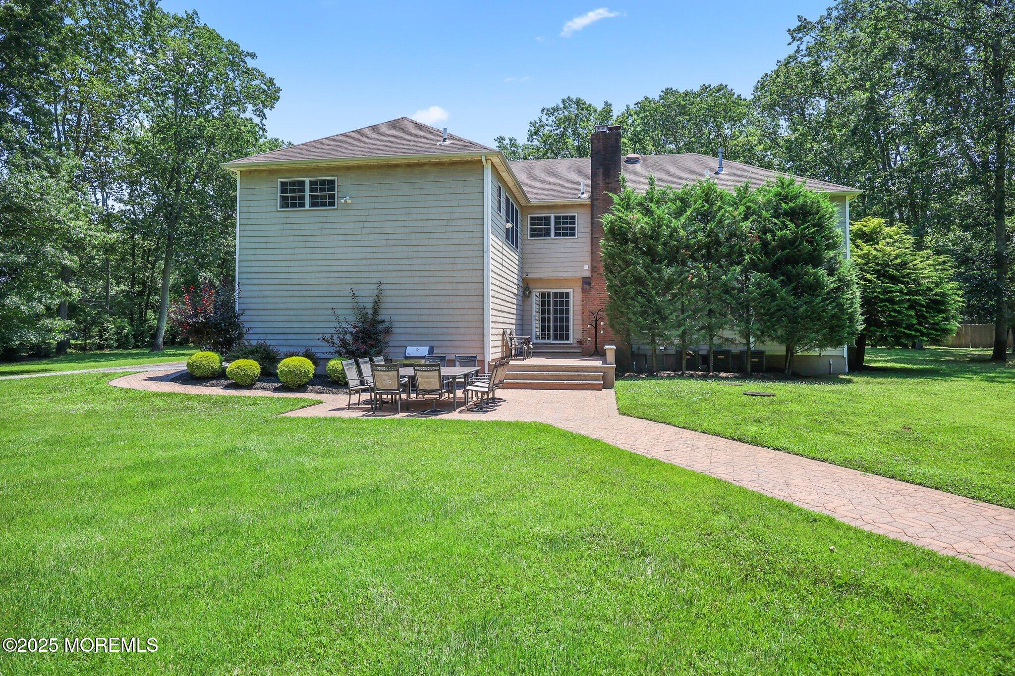Millstone, New Jersey, 07726, United States, 5 Bedrooms Bedrooms, ,4 BathroomsBathrooms,Residential,For Sale,1804115