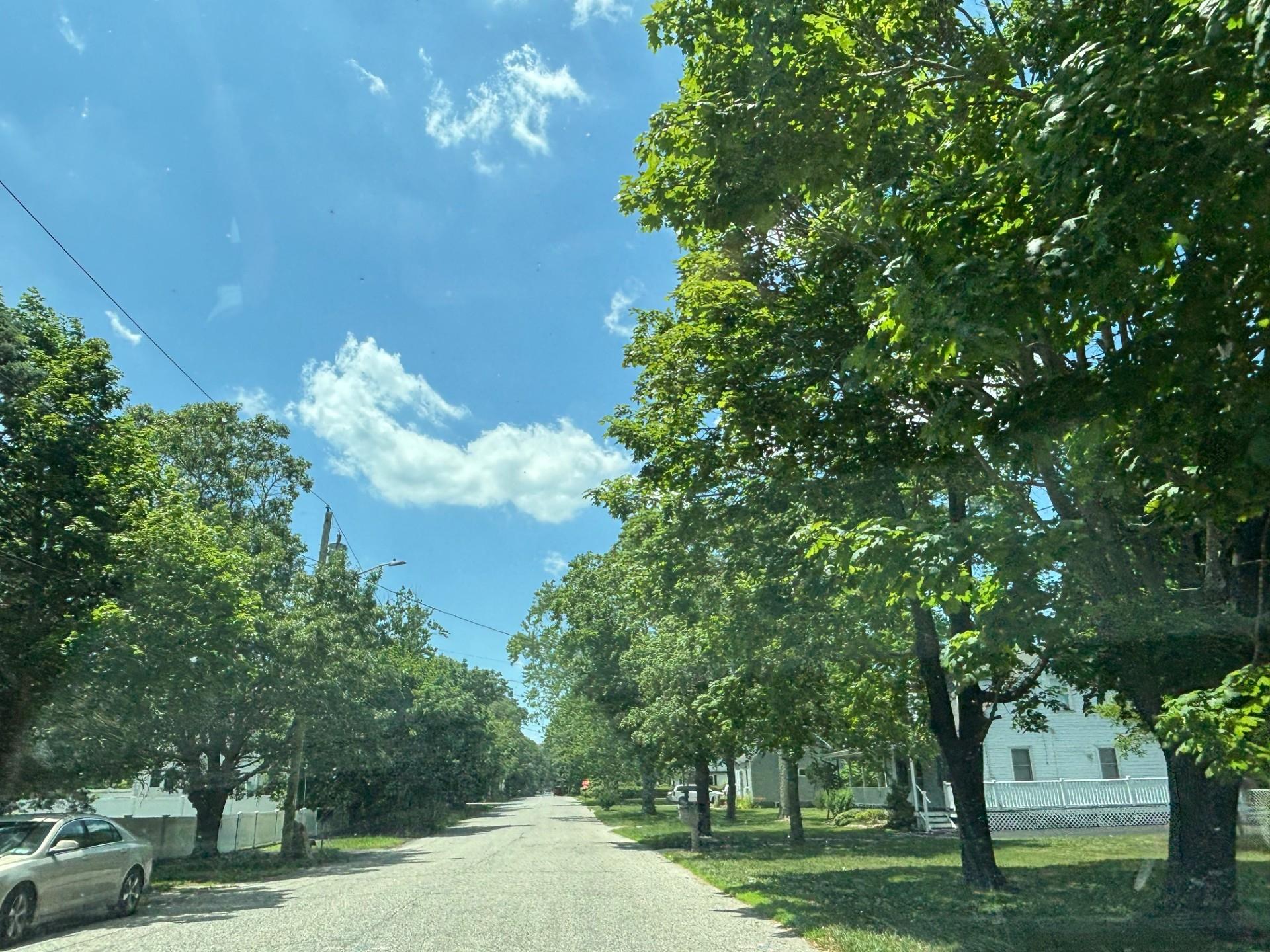 Mastic Beach, New York, 11951, United States, 4 Bedrooms Bedrooms, ,4 BathroomsBathrooms,Residential,For Sale,1975378