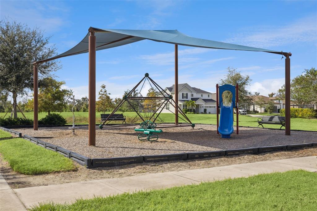 Ocoee, Florida, 34761, United States, 4 Bedrooms Bedrooms, ,3 BathroomsBathrooms,Residential,For Sale,1981980