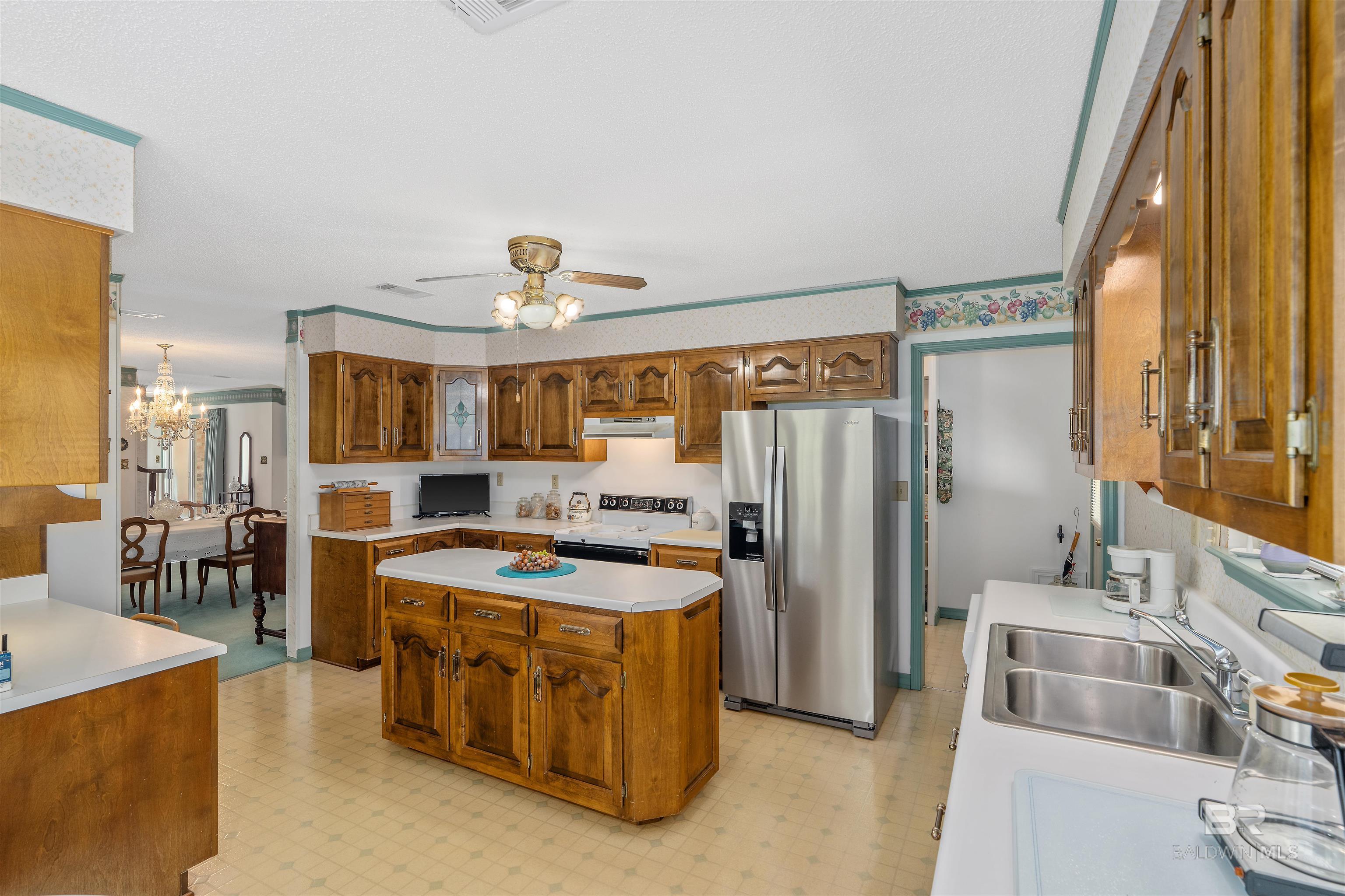 Bay Minette, Alabama, 36507, United States, 4 Bedrooms Bedrooms, ,4 BathroomsBathrooms,Residential,For Sale,1998380