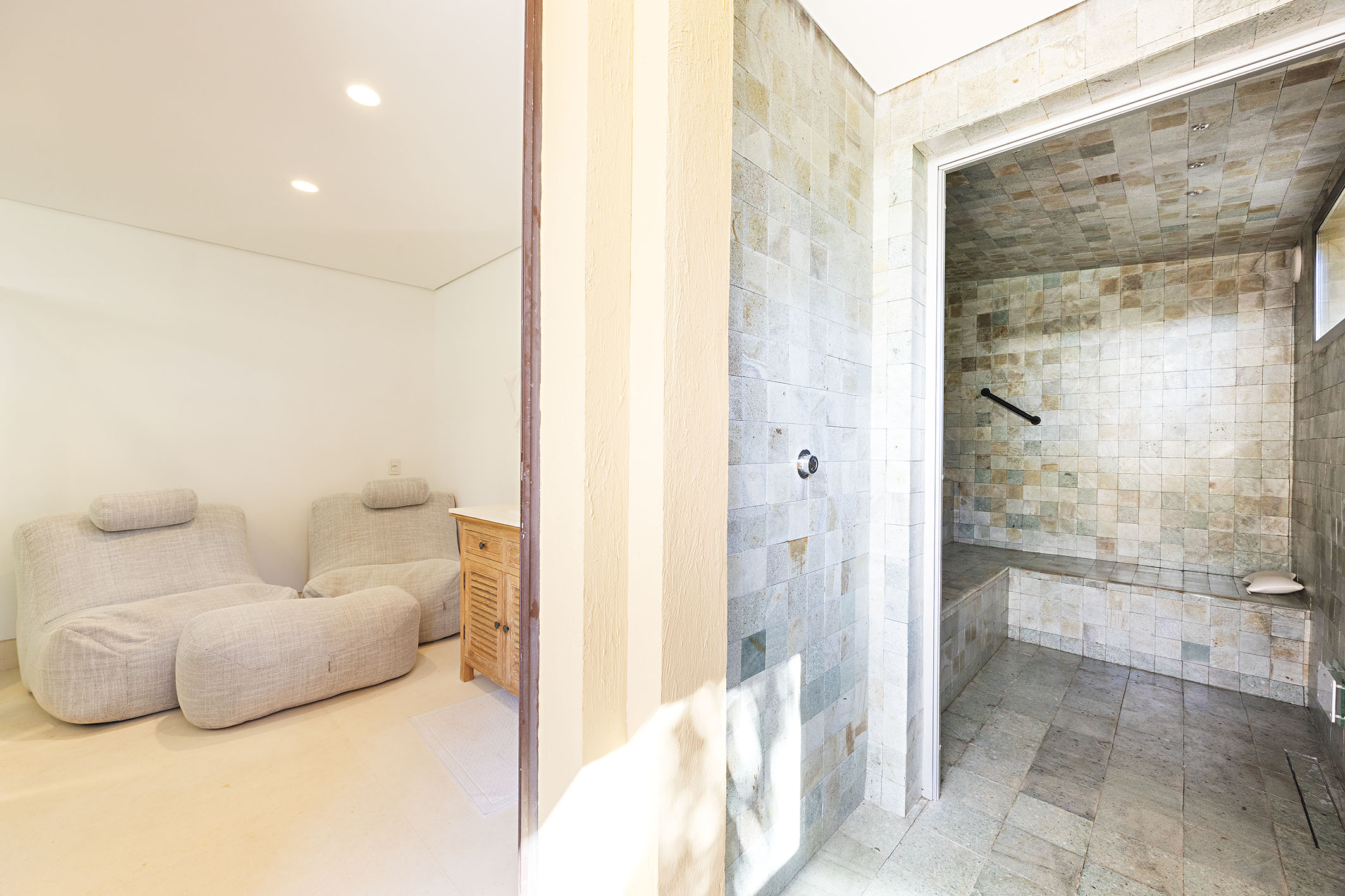  Tuscan-Style Residence in Quinta da Baroneza with an Exclusive Design - 物件實景