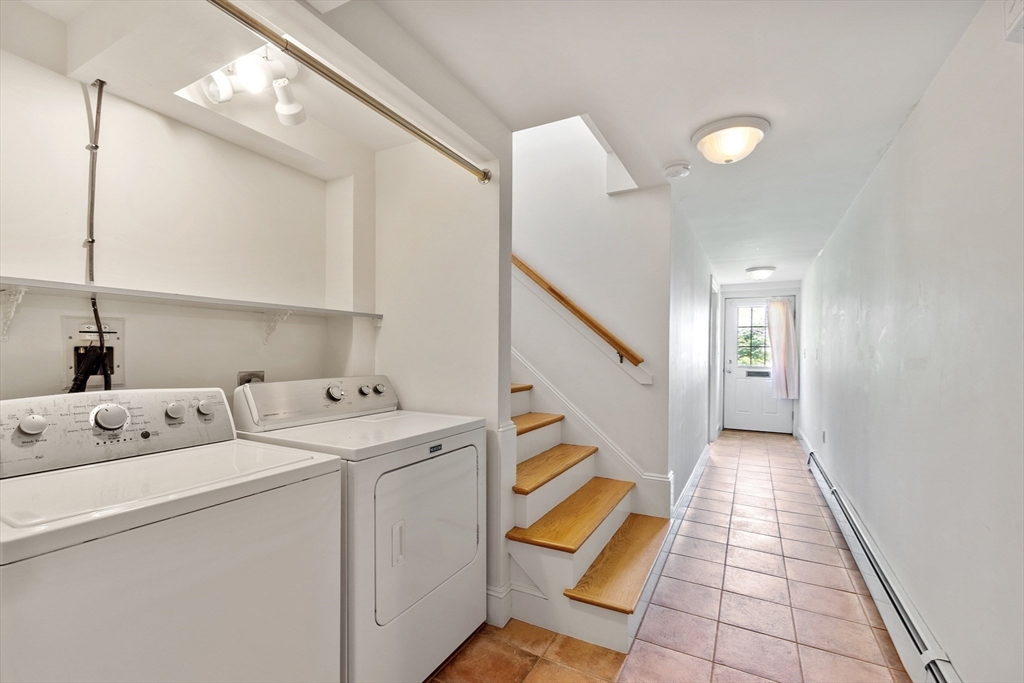 Belmont, Massachusetts, 02478, United States, 7 Bedrooms Bedrooms, ,5 BathroomsBathrooms,Residential,For Sale,1838379
