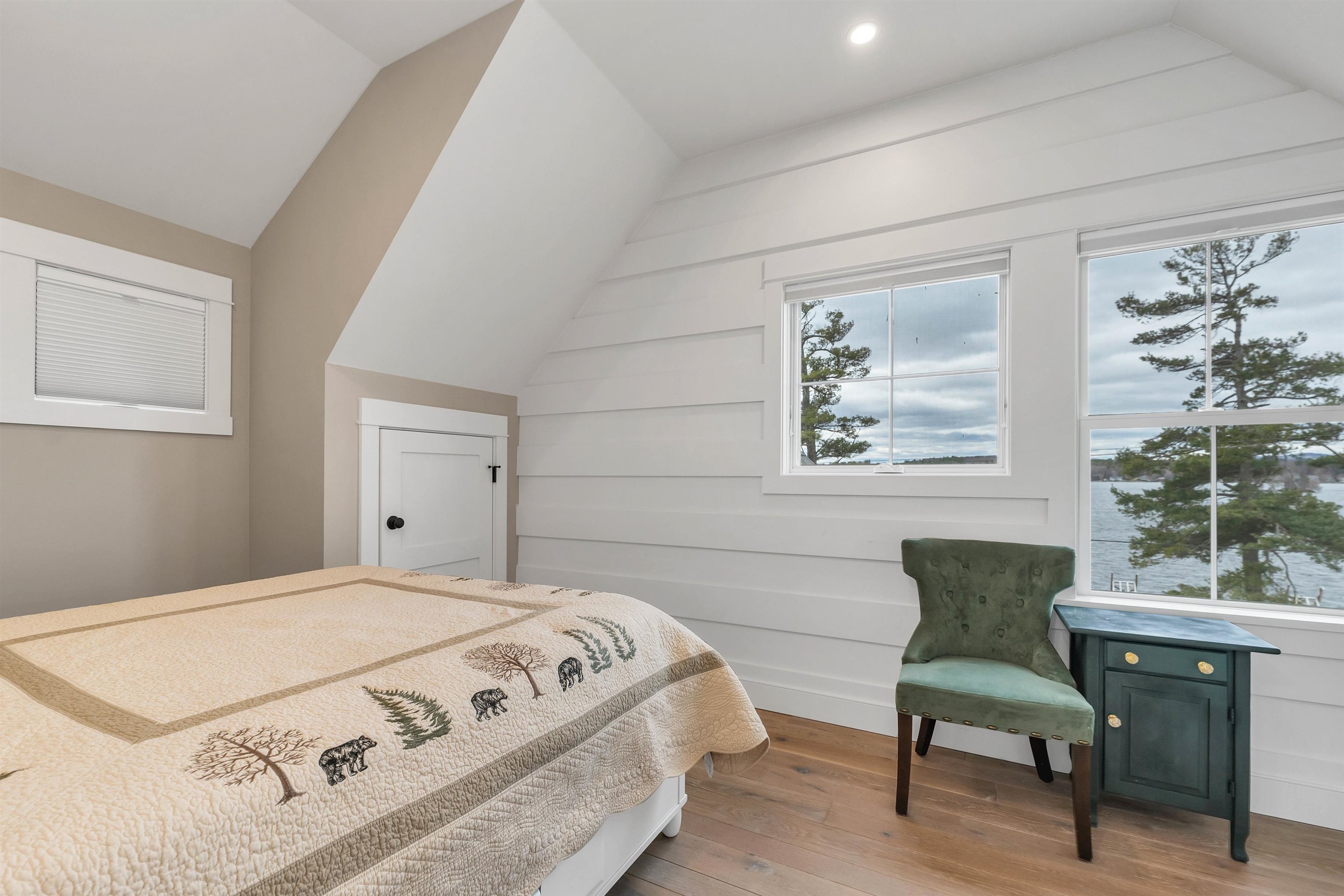 Laconia, New Hampshire, 03246, United States, 4 Bedrooms Bedrooms, ,Residential,For Sale,1770833
