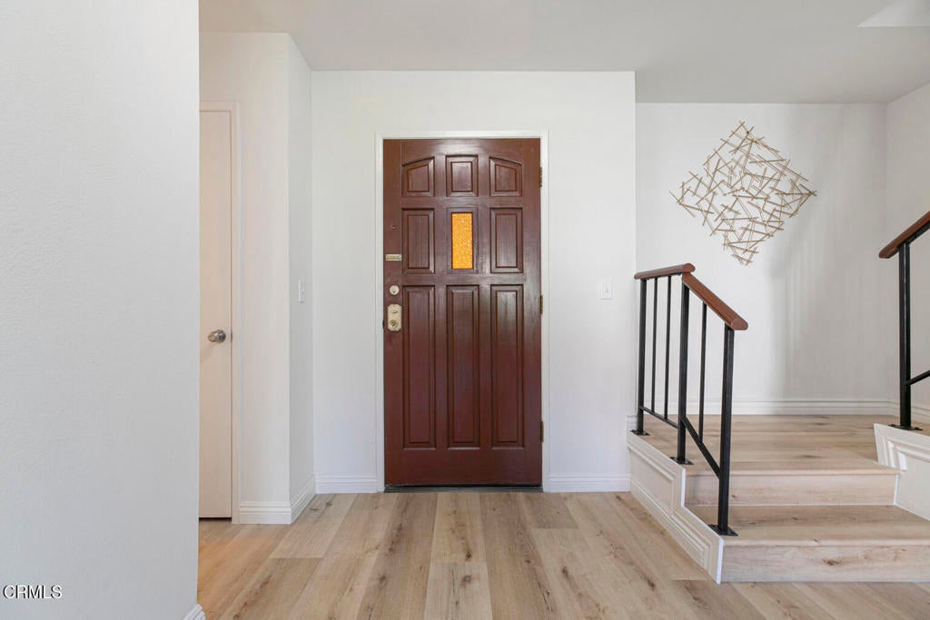 Glendale, California, 91205, United States, 3 Bedrooms Bedrooms, ,2 BathroomsBathrooms,Residential,For Sale,1938623