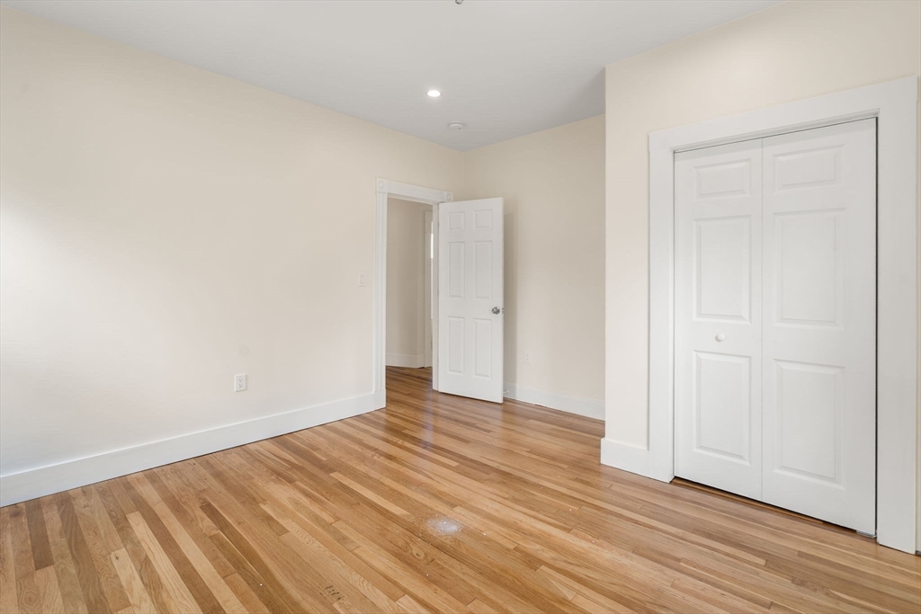 Revere, Massachusetts, 02151, United States, 4 Bedrooms Bedrooms, ,2 BathroomsBathrooms,Residential,For Sale,1897592