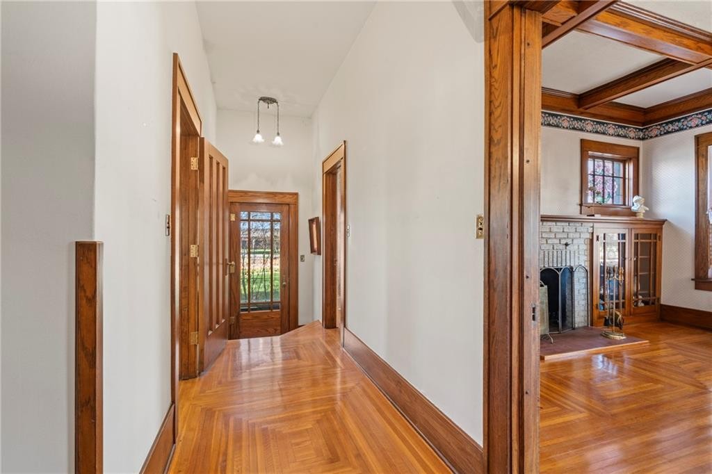 Siloam Springs, Arkansas, 72761, United States, 5 Bedrooms Bedrooms, ,3 BathroomsBathrooms,Residential,For Sale,1984286