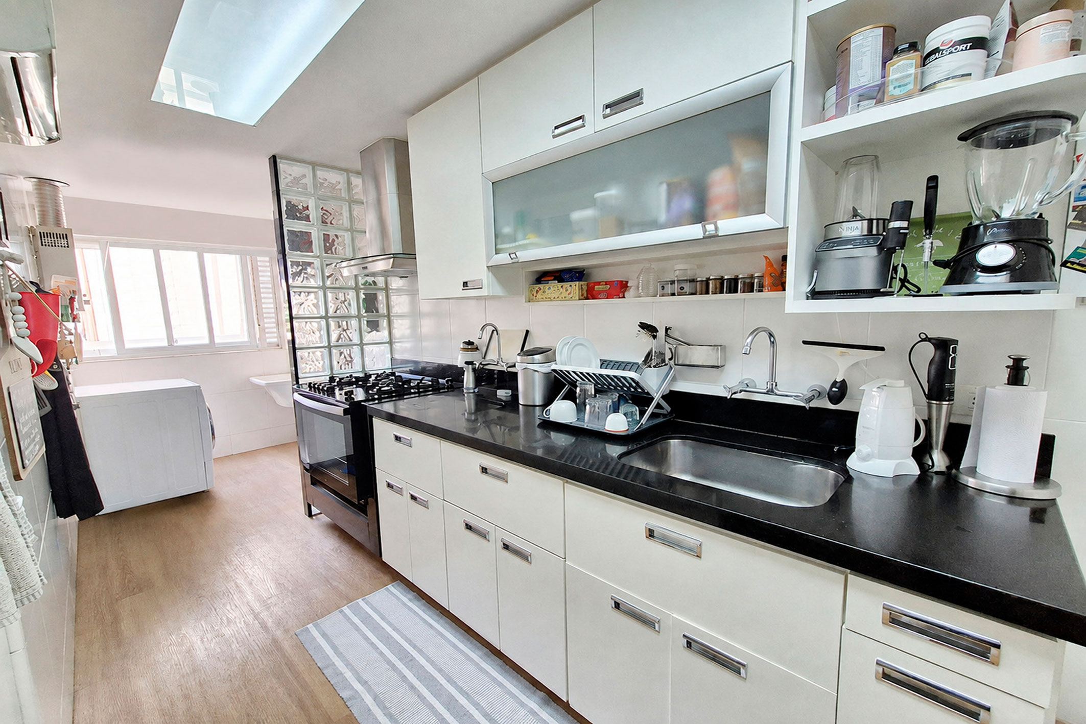  Renovated Apartment One Block from the Beach in Leblon - 物件實景