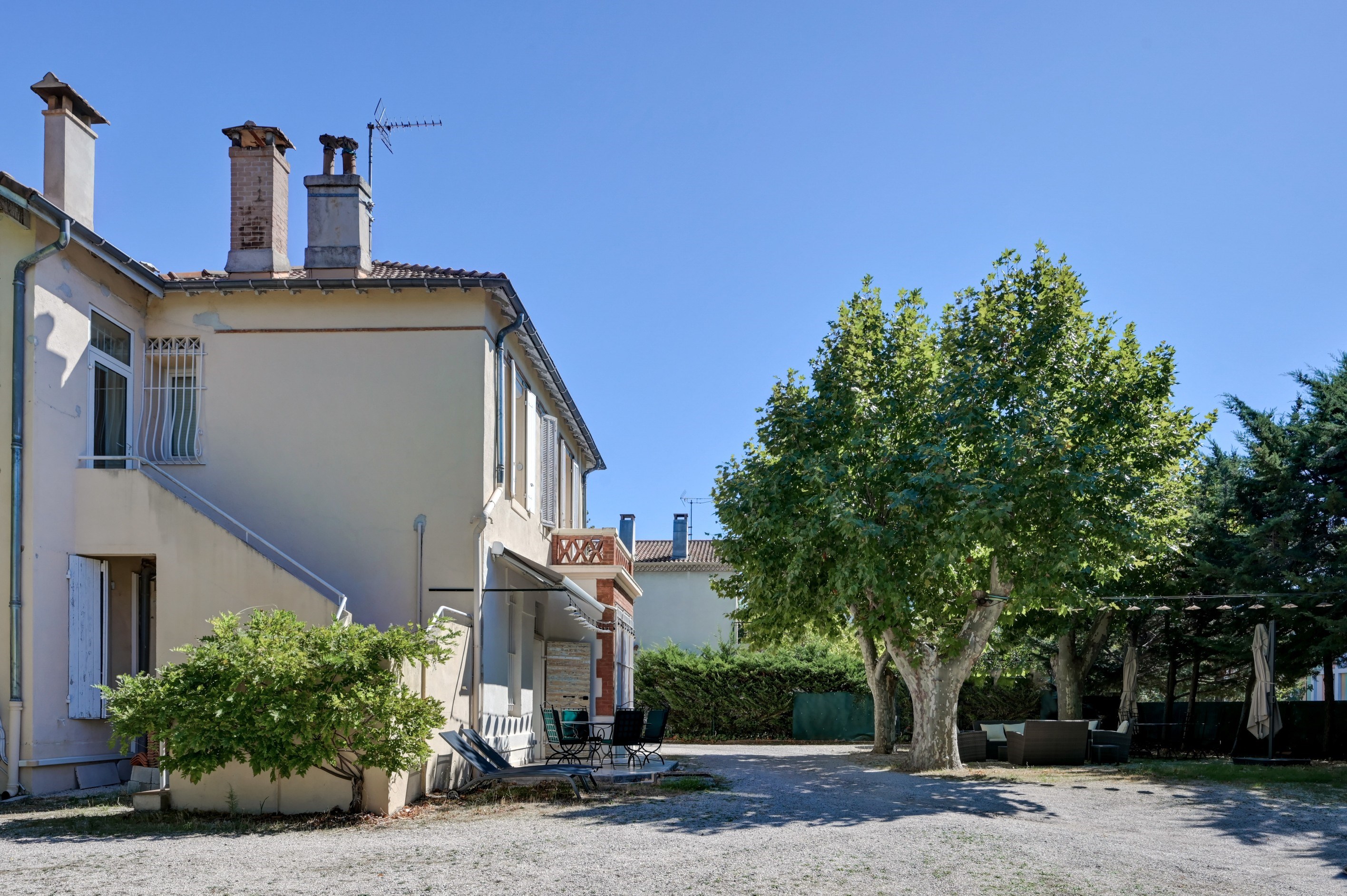  Townhouse with Outstanding Potential – Walking Distance from the Historic Centr… - 物件實景