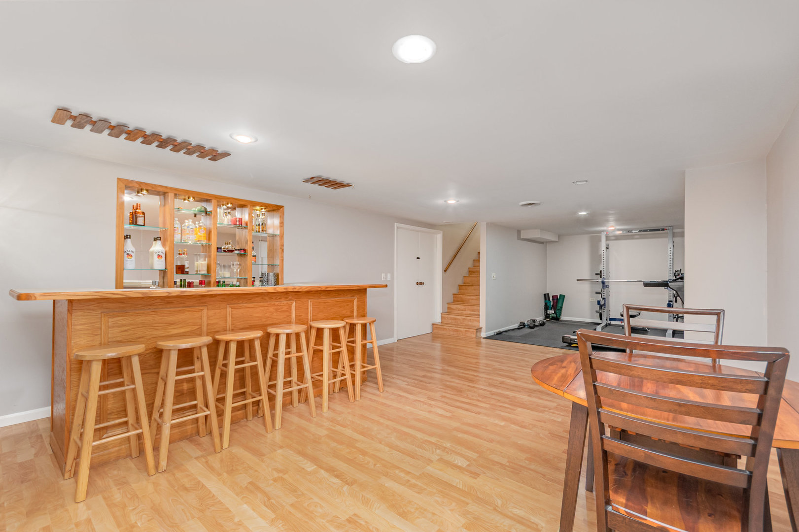 Naperville, Illinois, 60563, United States, 4 Bedrooms Bedrooms, ,3 BathroomsBathrooms,Residential,For Sale,1996780