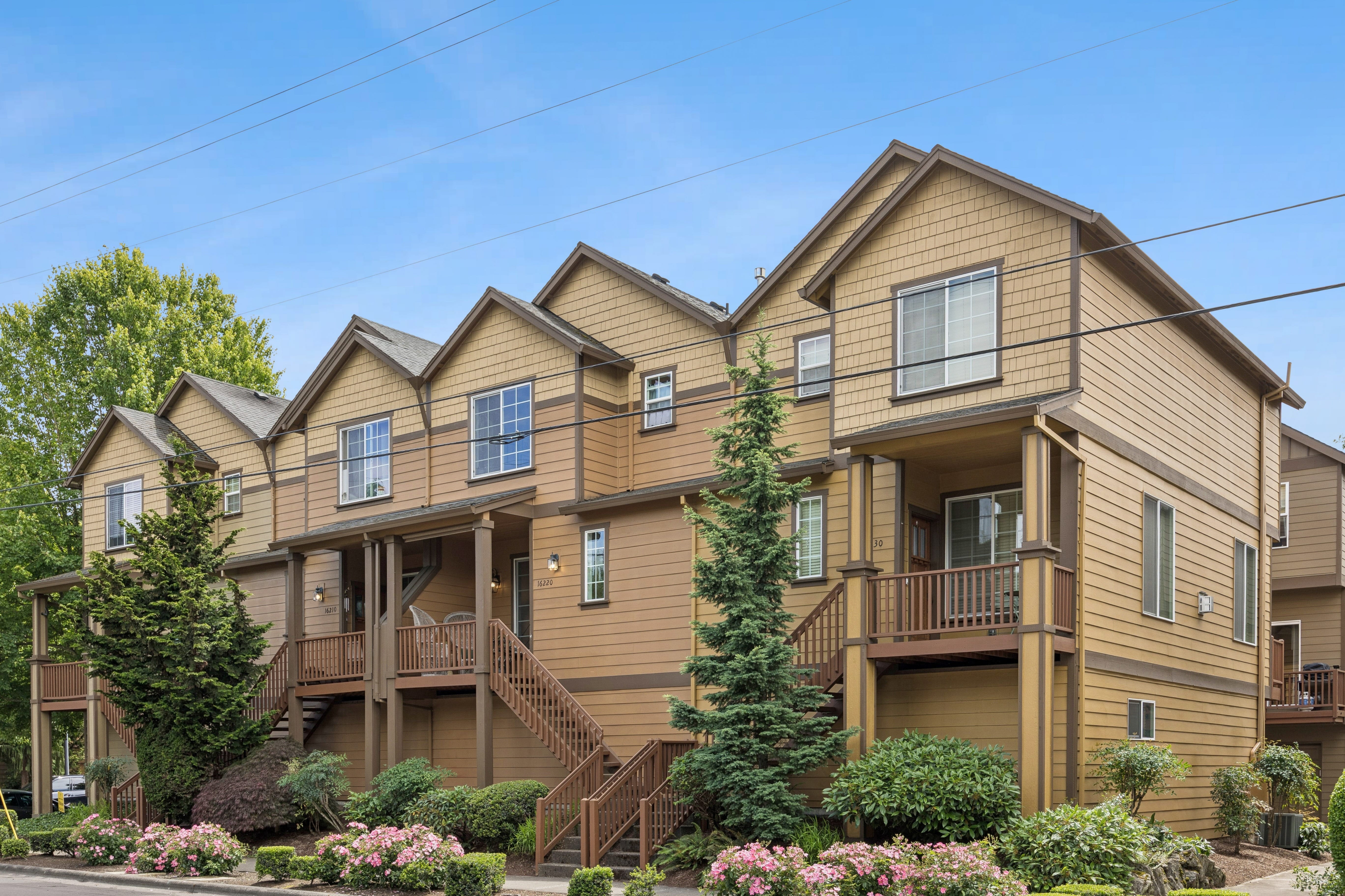  16220 SW BASELINE RD Beaverton, OR 97006 - 物件實景