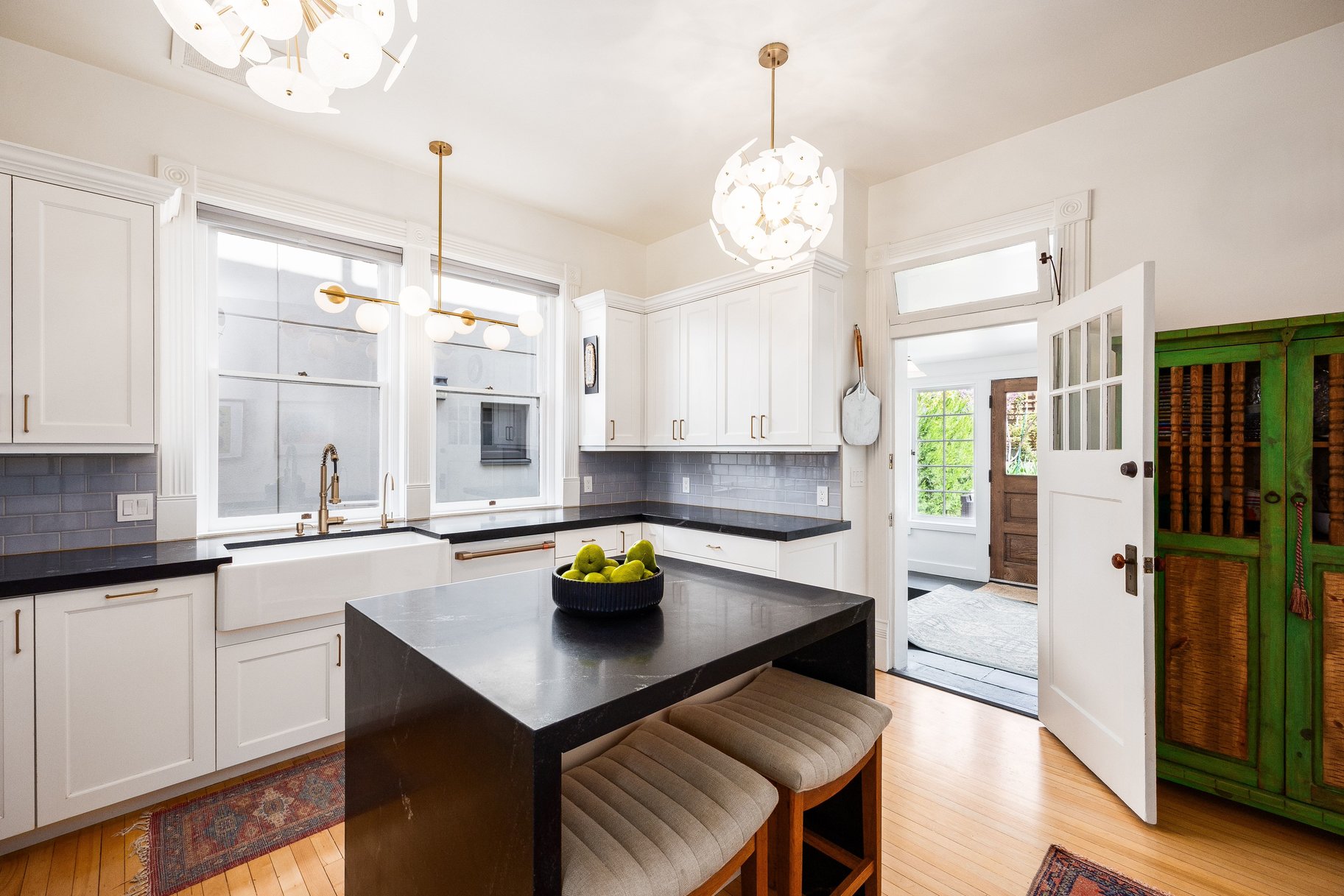  1892 Queen Anne Masterpiece in the Heart of the Avenues - 物件實景