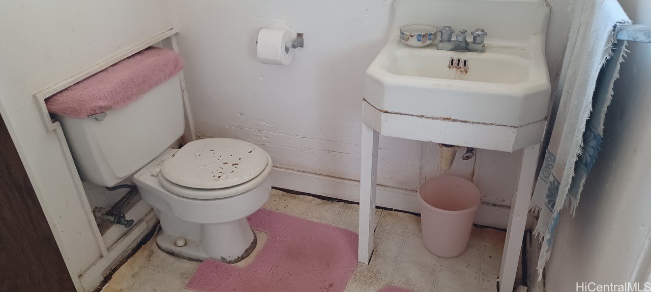 Haiku, Hawaii, 96708, United States, 2 Bedrooms Bedrooms, ,1 BathroomBathrooms,Residential,For Sale,1943900