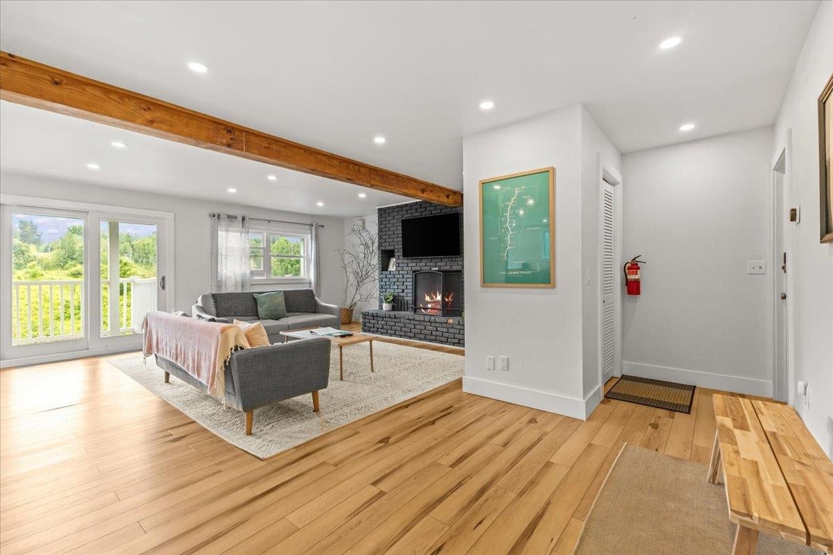 Stowe, Vermont, 05672, United States, 8 Bedrooms Bedrooms, ,5 BathroomsBathrooms,Residential,For Sale,1994933