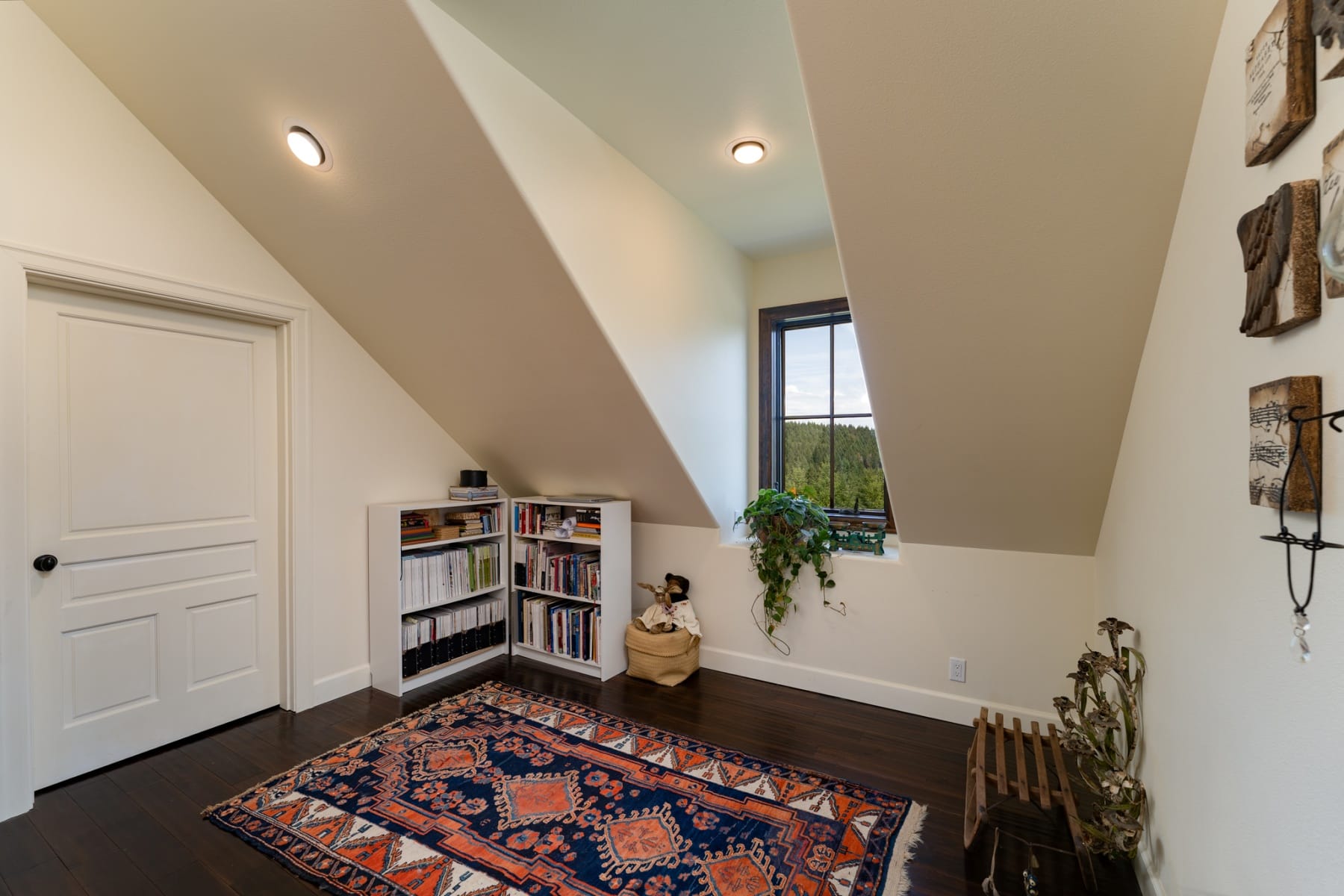  18940 CANYON VIEW LN Dallas, OR 97338 - 物件實景