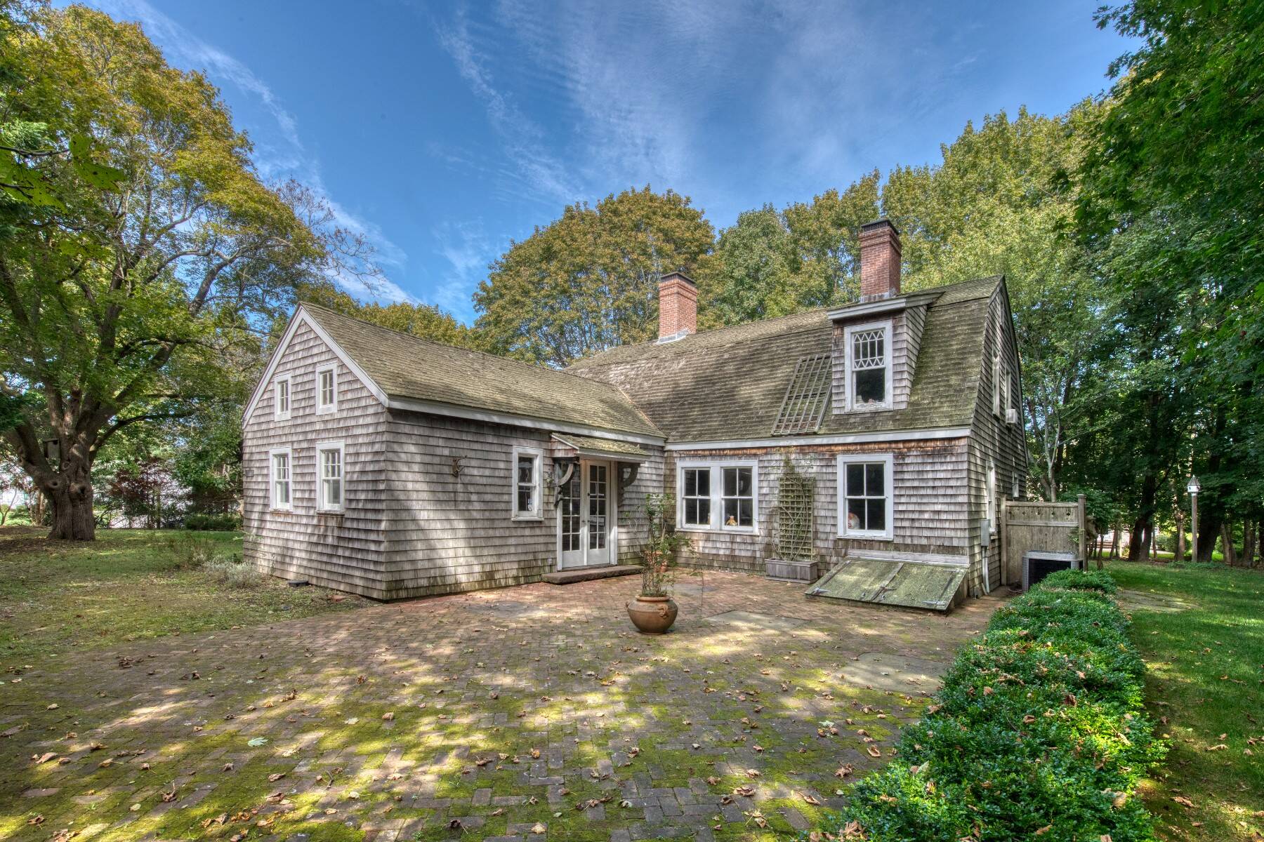  Greenport Historic Colonial Farmhouse in Peconic Bay Estates - 物件實景