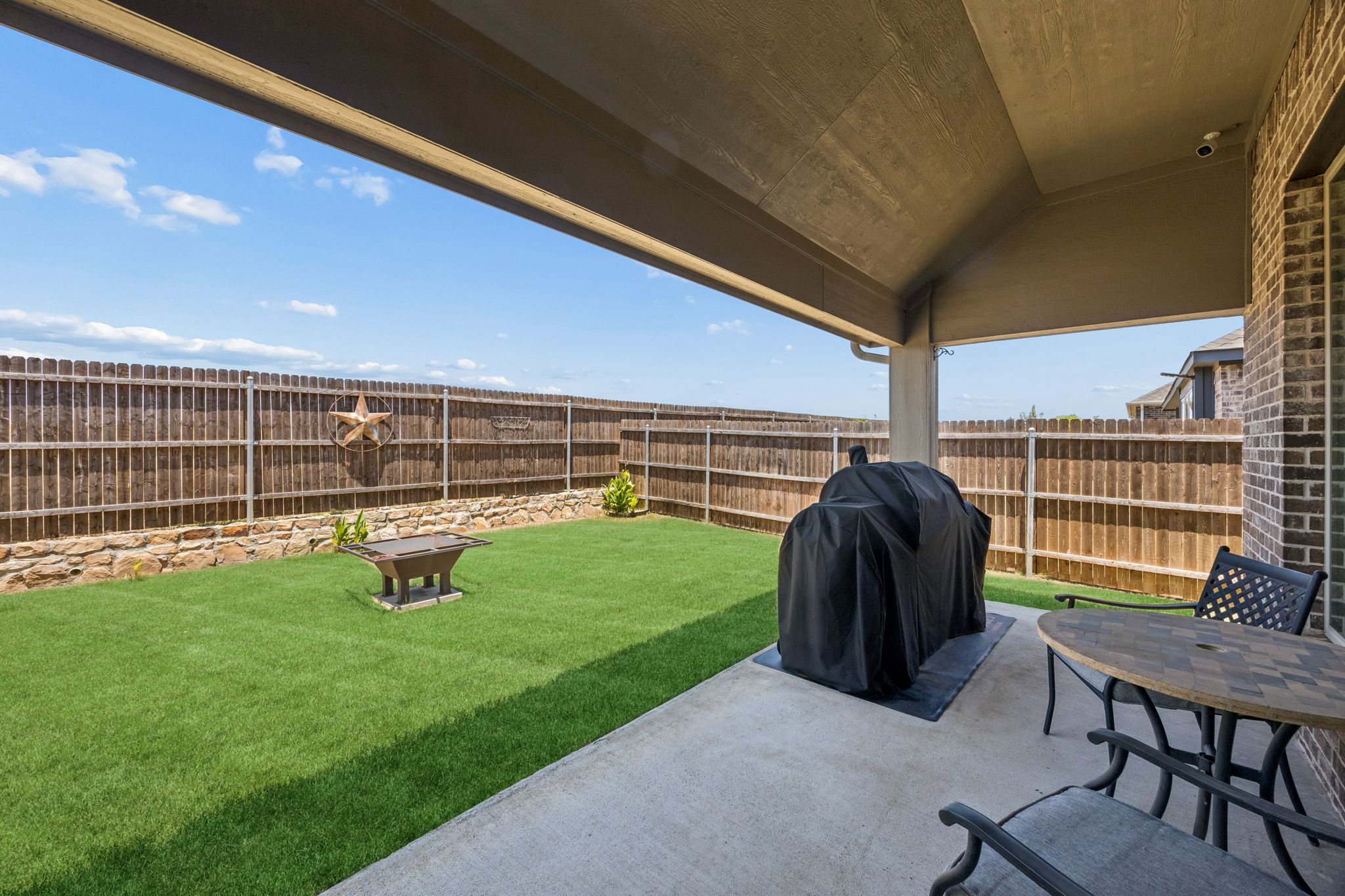  1005 Longbow Lane, Crowley, TX, 76036 - 物件實景
