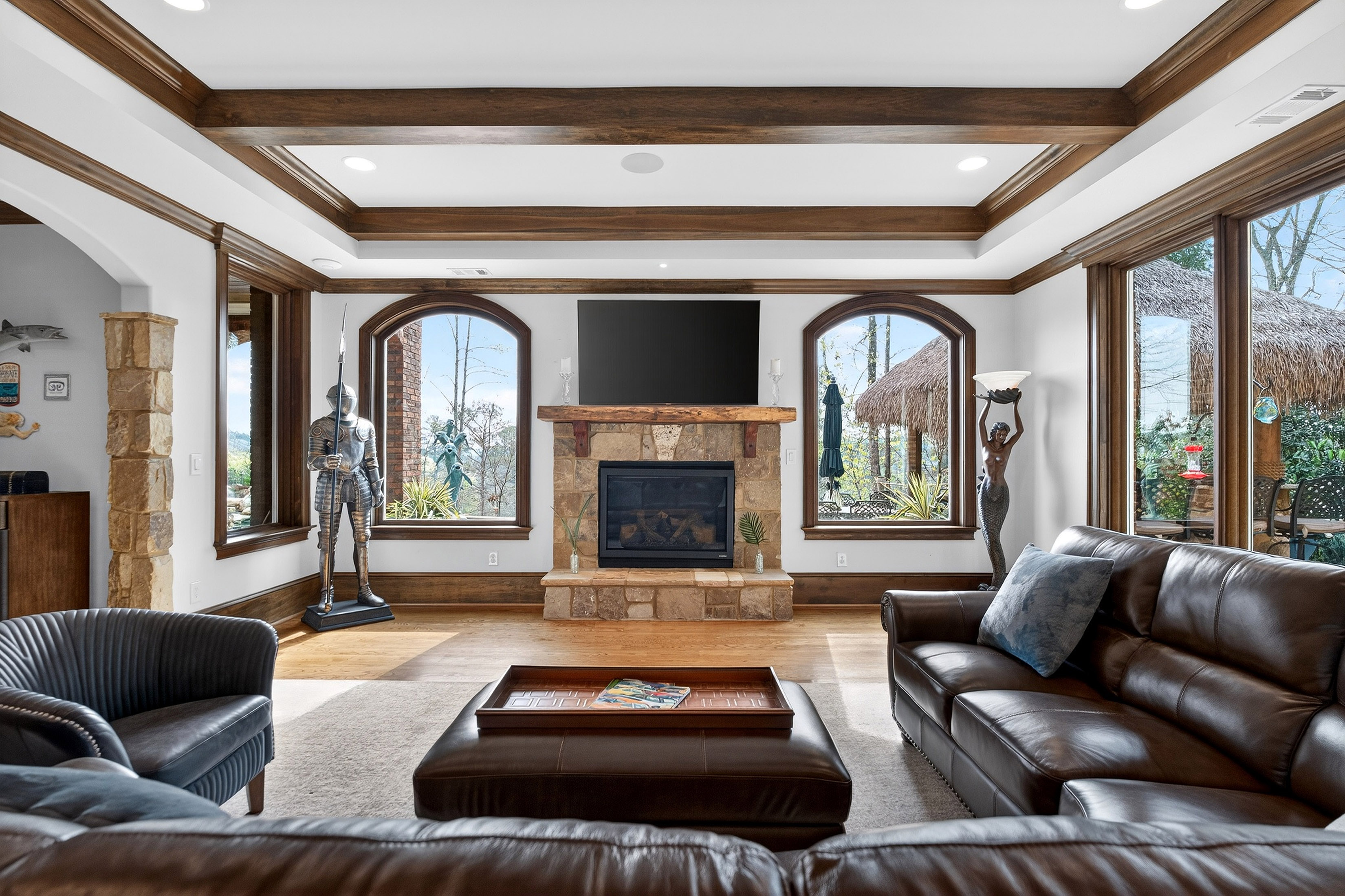  Exquisite Luxury Living with Resort-Style Amenities at St Marlo Country Club - 物件實景