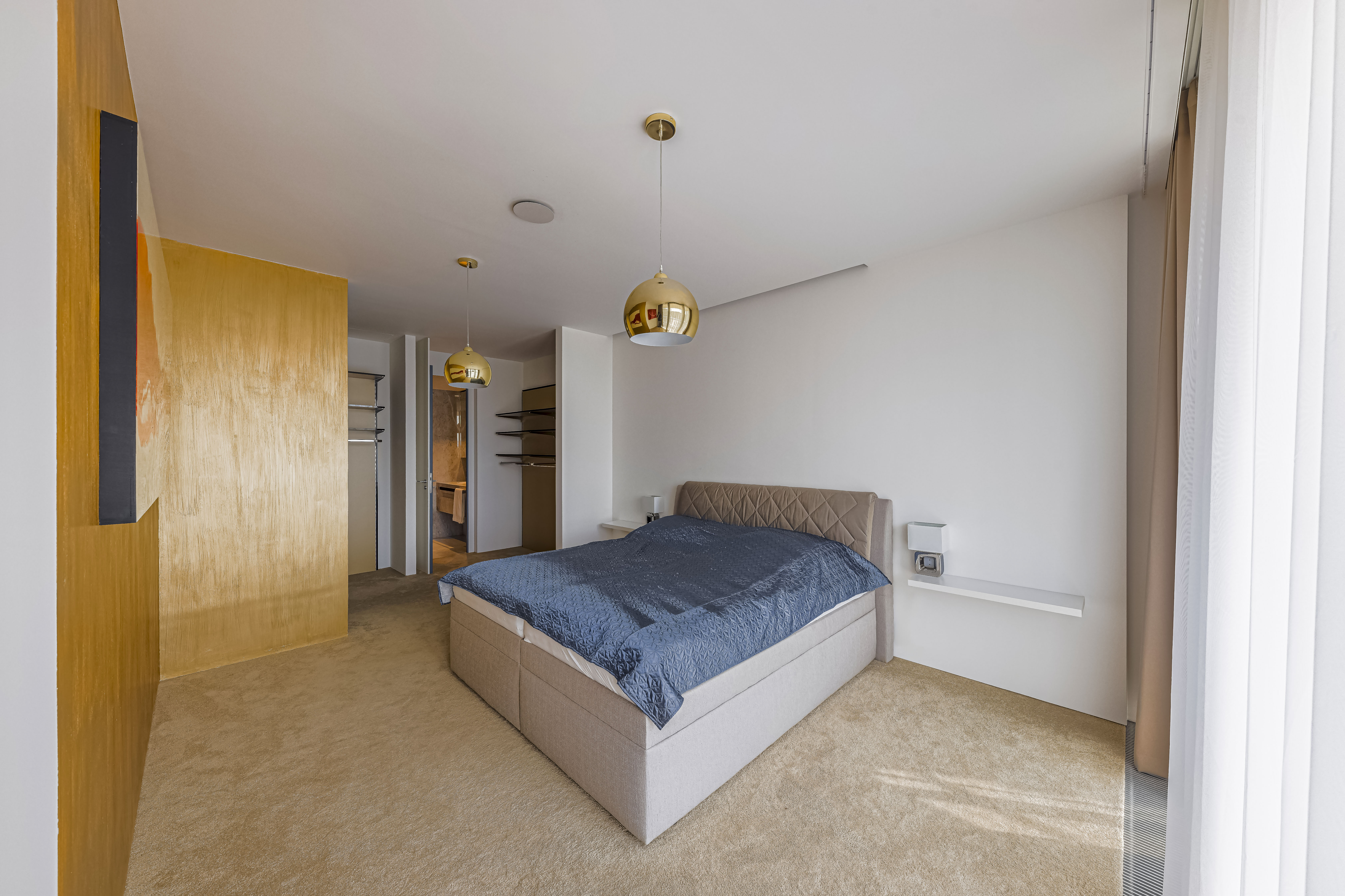  Design apartment in V Tower residence with balcony, - 物件實景