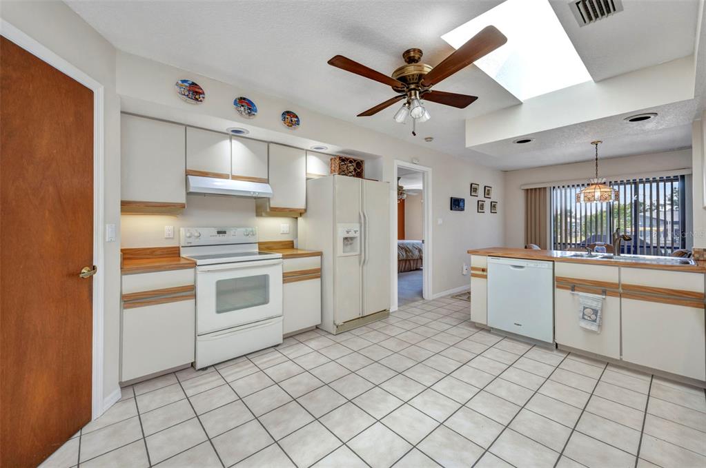 Port Charlotte, Florida, 33948, United States, 3 Bedrooms Bedrooms, ,2 BathroomsBathrooms,Residential,For Sale,1887151
