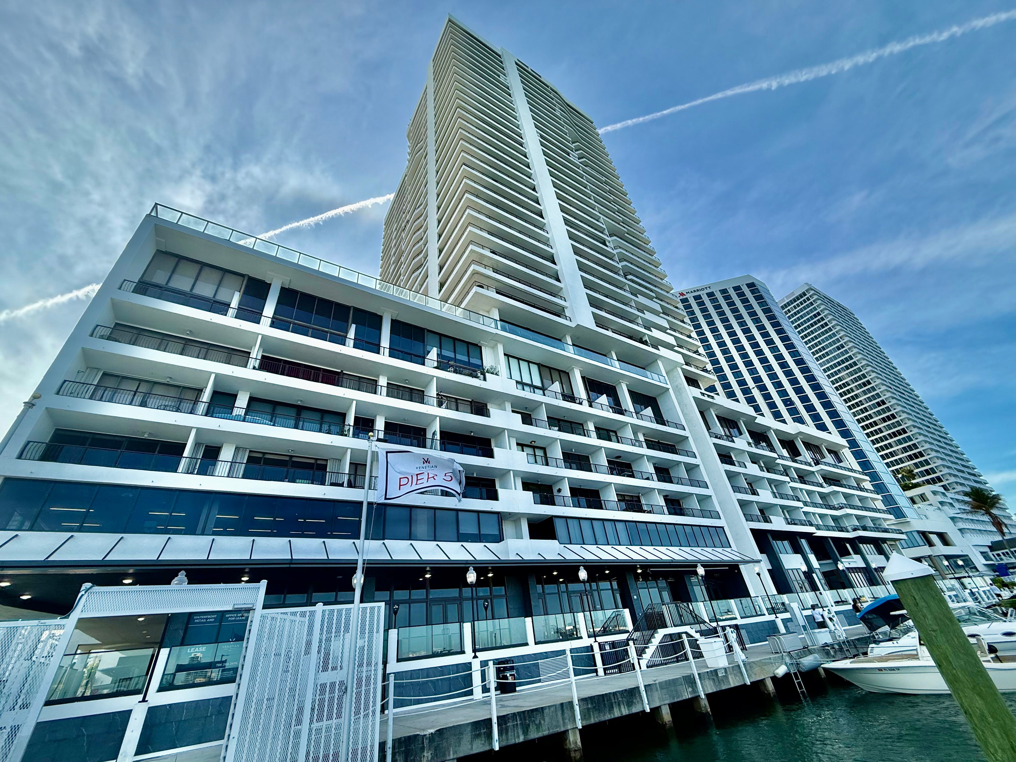  555 NE 15th St, Miami, FL, 33132 - 物件實景