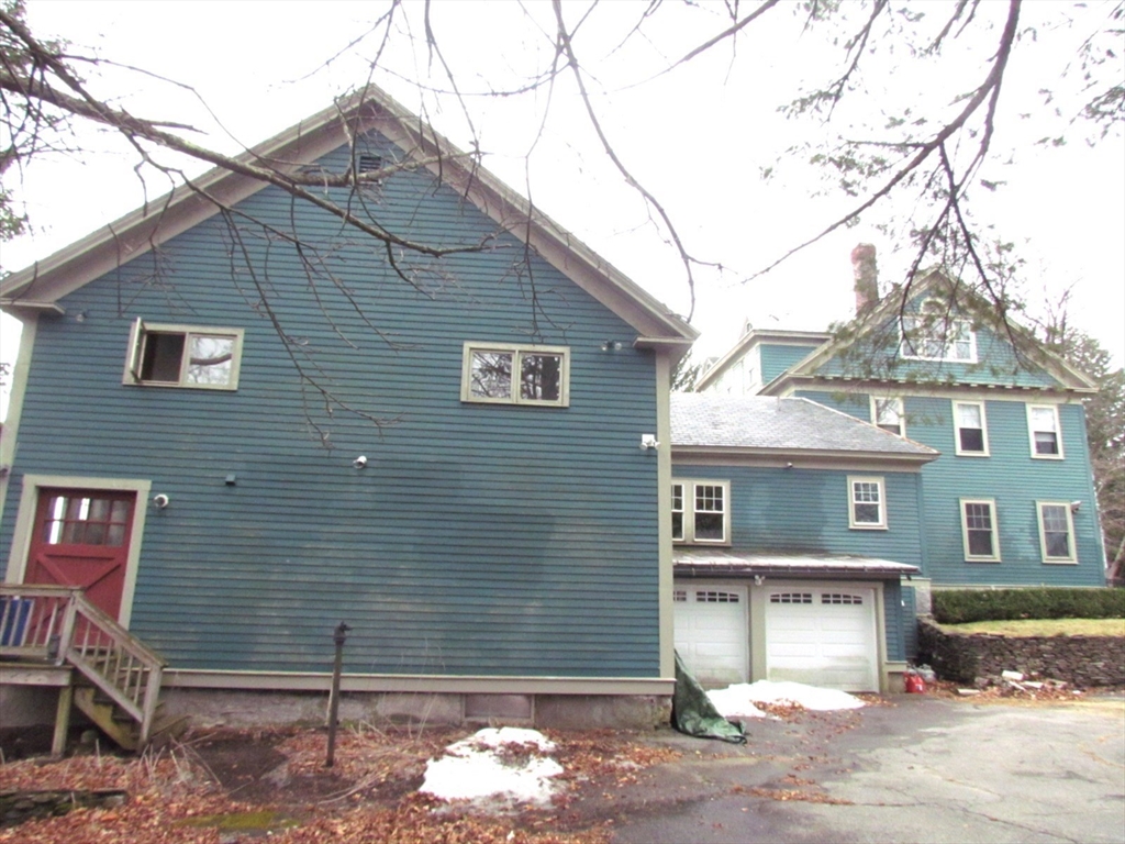 Lunenburg, Massachusetts, 01462, United States, 3 Bedrooms Bedrooms, ,3 BathroomsBathrooms,Residential,For Sale,1967616