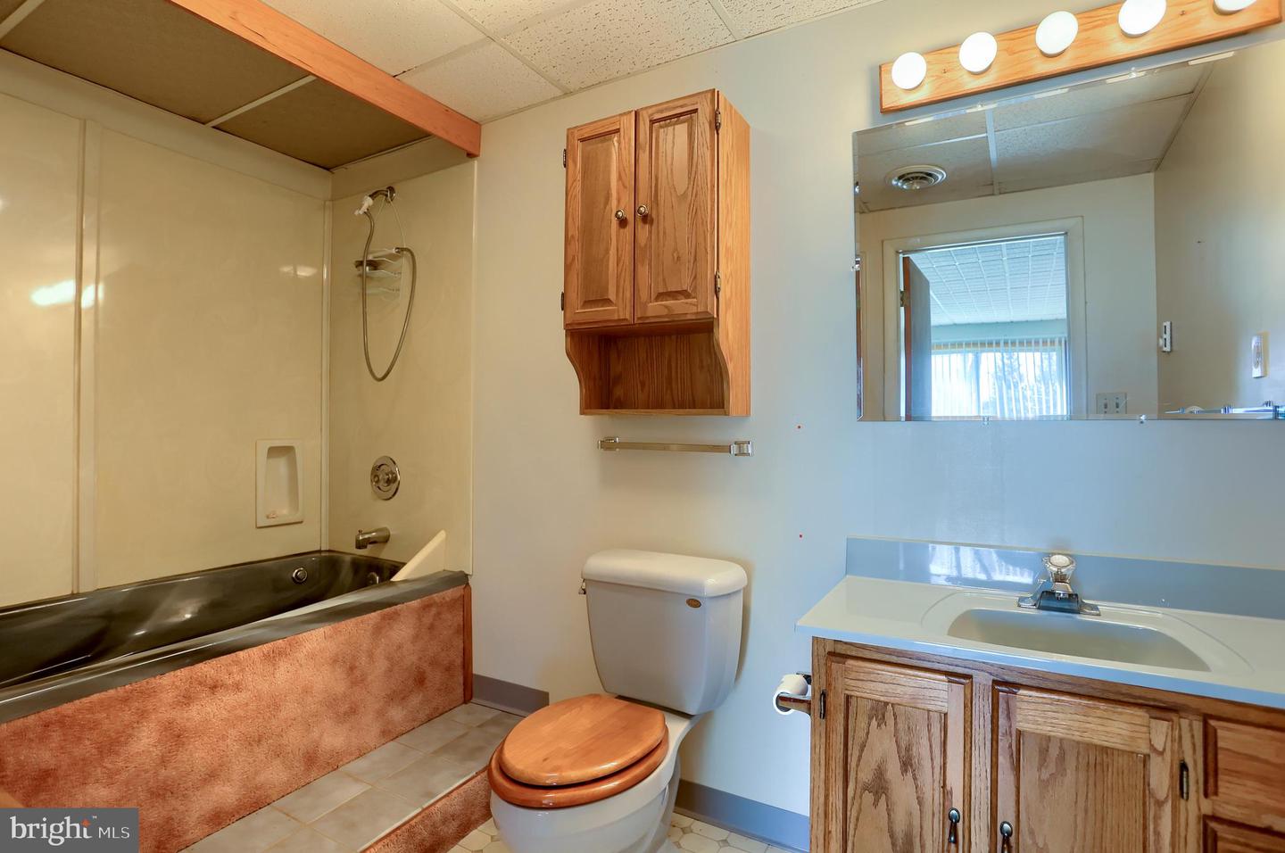 Finksburg, Maryland, 21048, United States, 3 Bedrooms Bedrooms, ,3 BathroomsBathrooms,Residential,For Sale,1891876